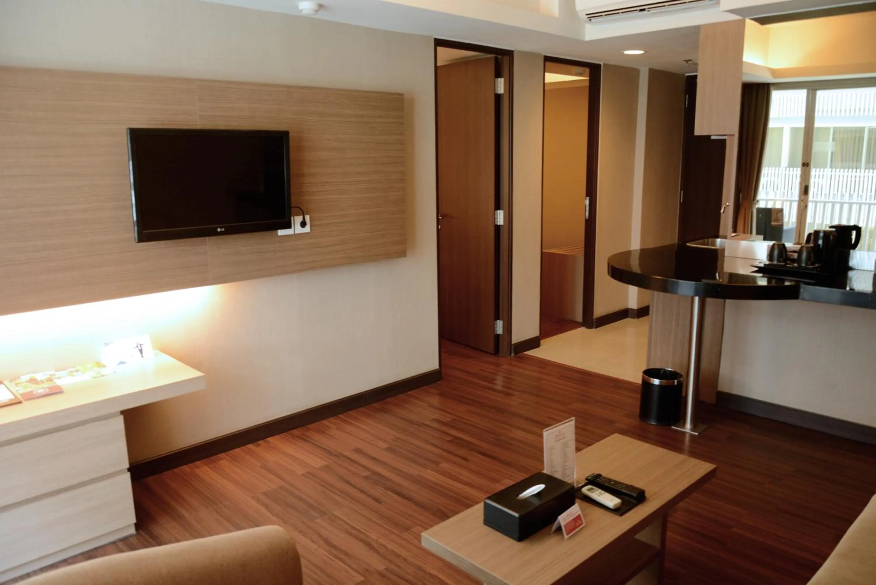 TV and multimedia in Ramada by Wyndham Bali Sunset Road Kuta