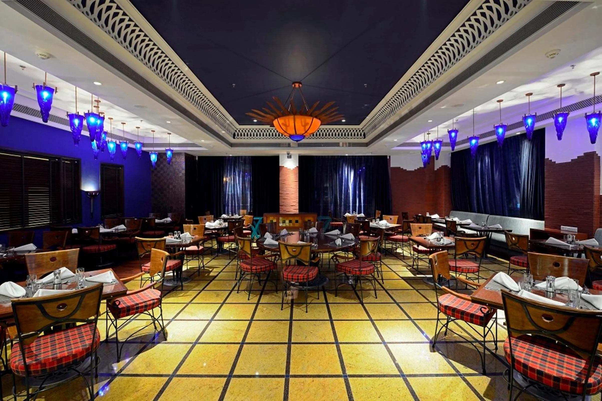 Restaurant/places to eat in Radisson Blu Hotel Ahmedabad