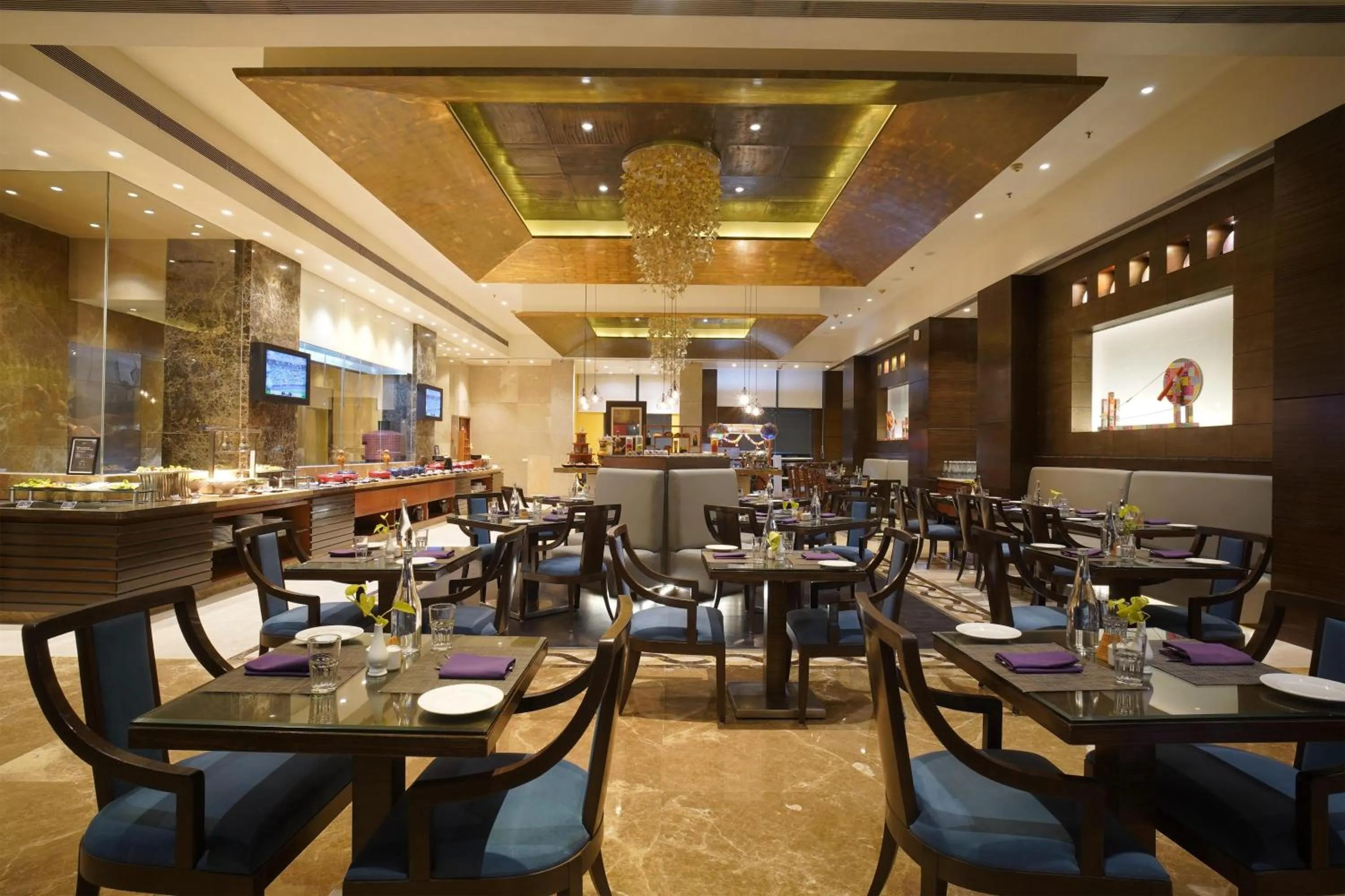 Restaurant/places to eat in Radisson Blu Hotel Ahmedabad
