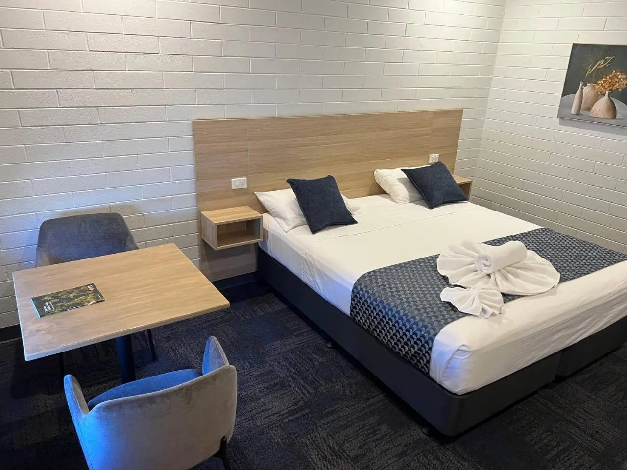 Bed in Katherine Motel