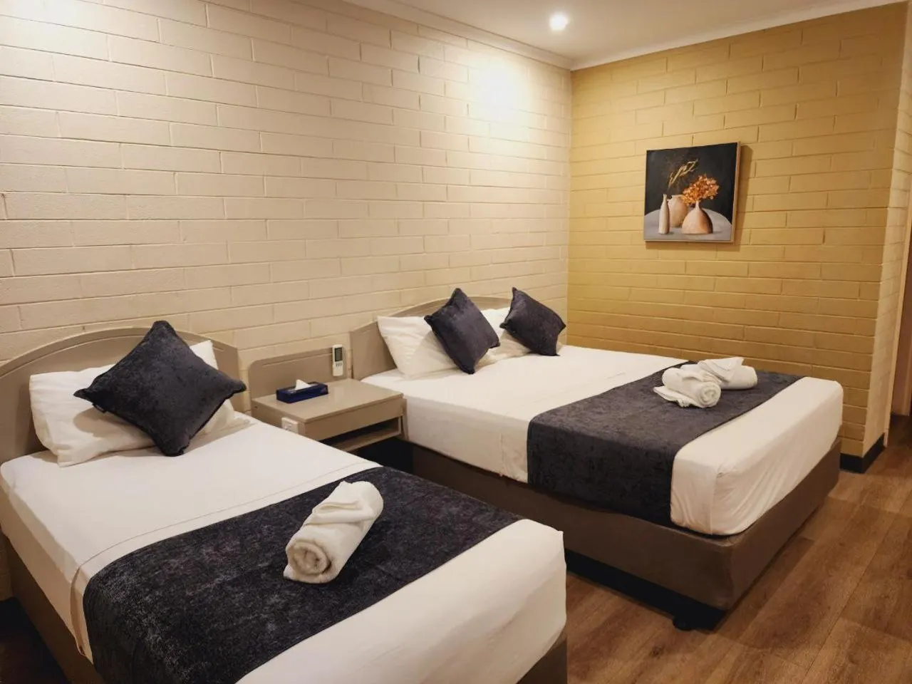 Bed in Katherine Motel