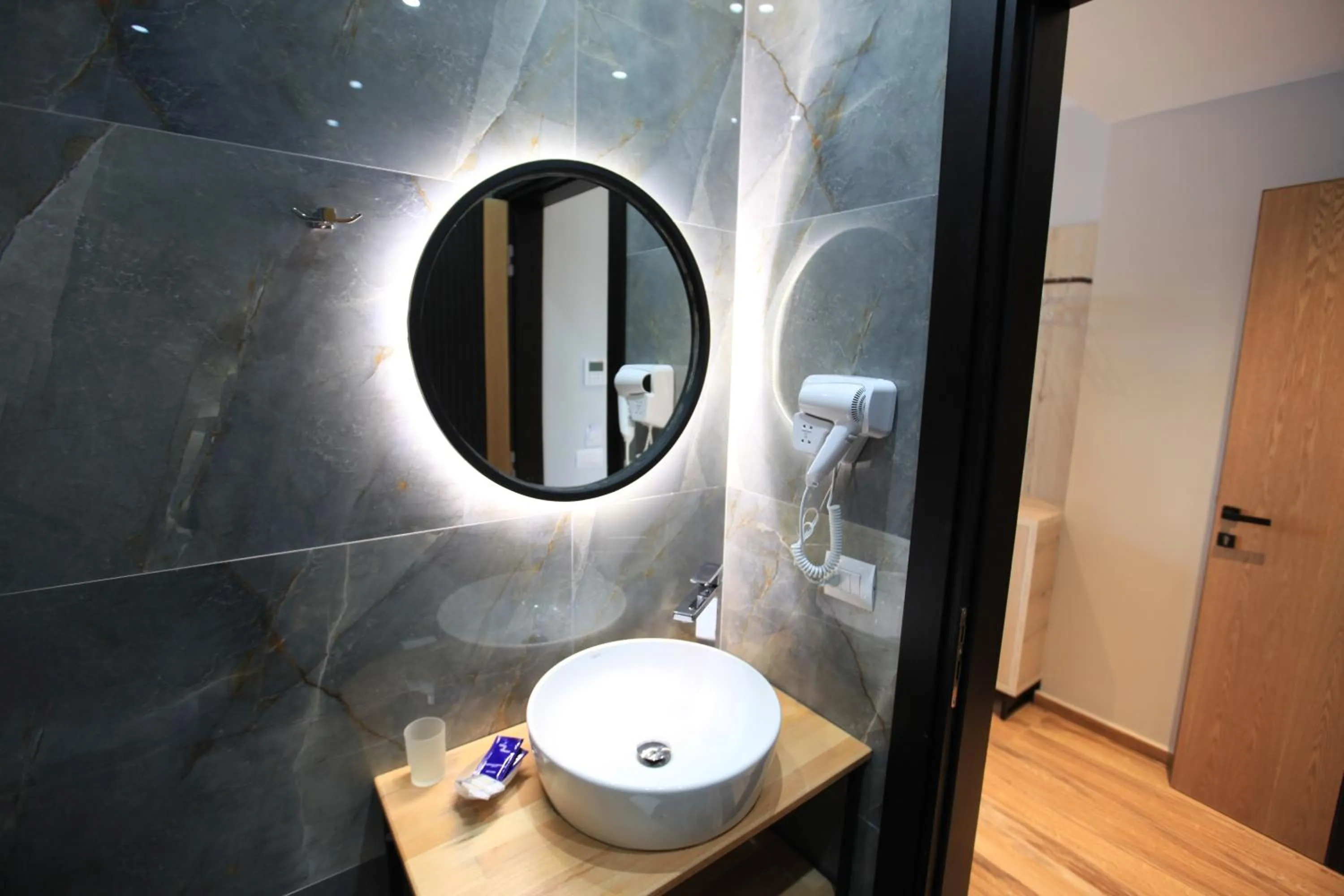 Bathroom in Hotel Citrus