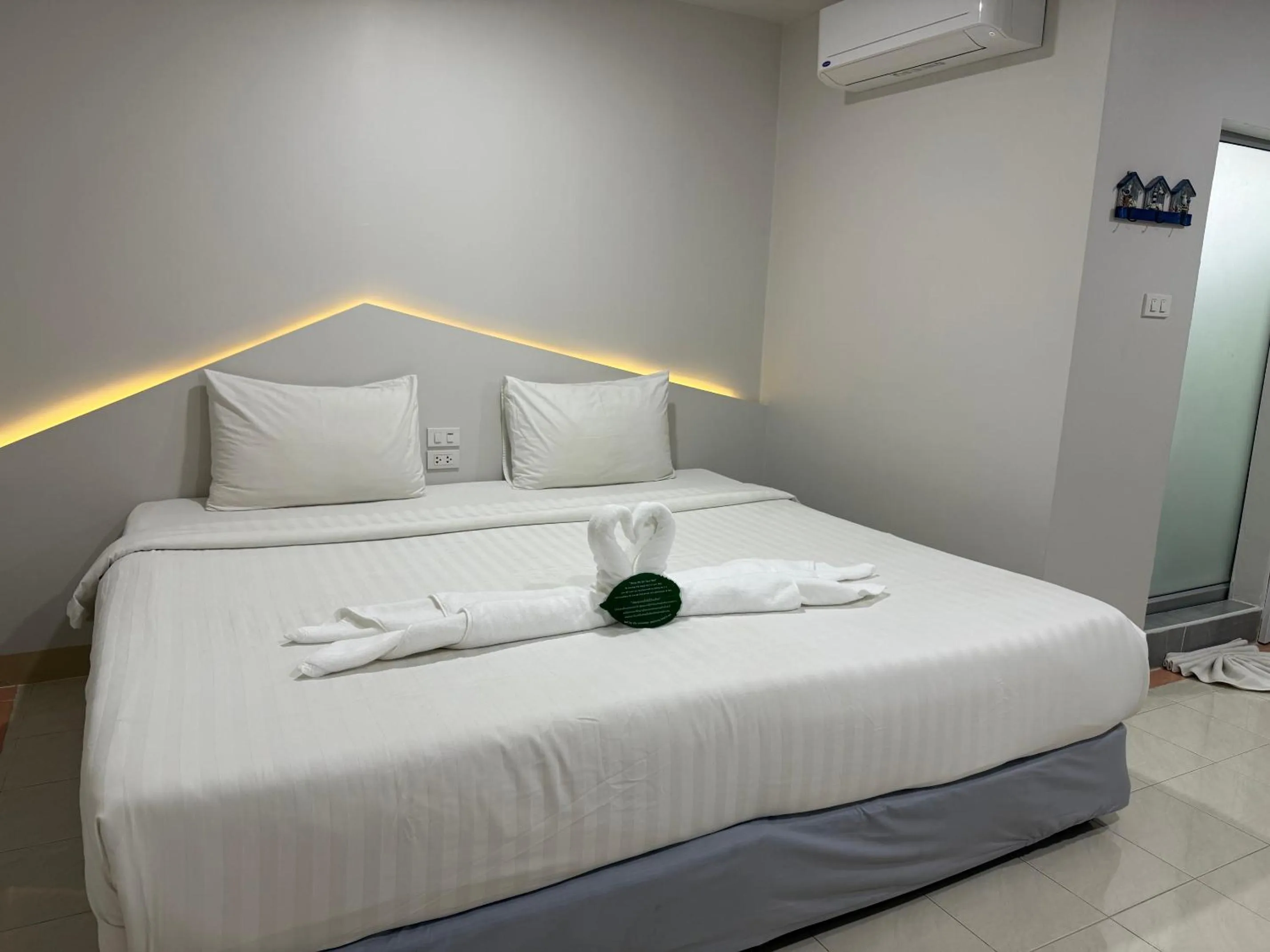 Bed in Bed By Boat @Nonthaburi Pier