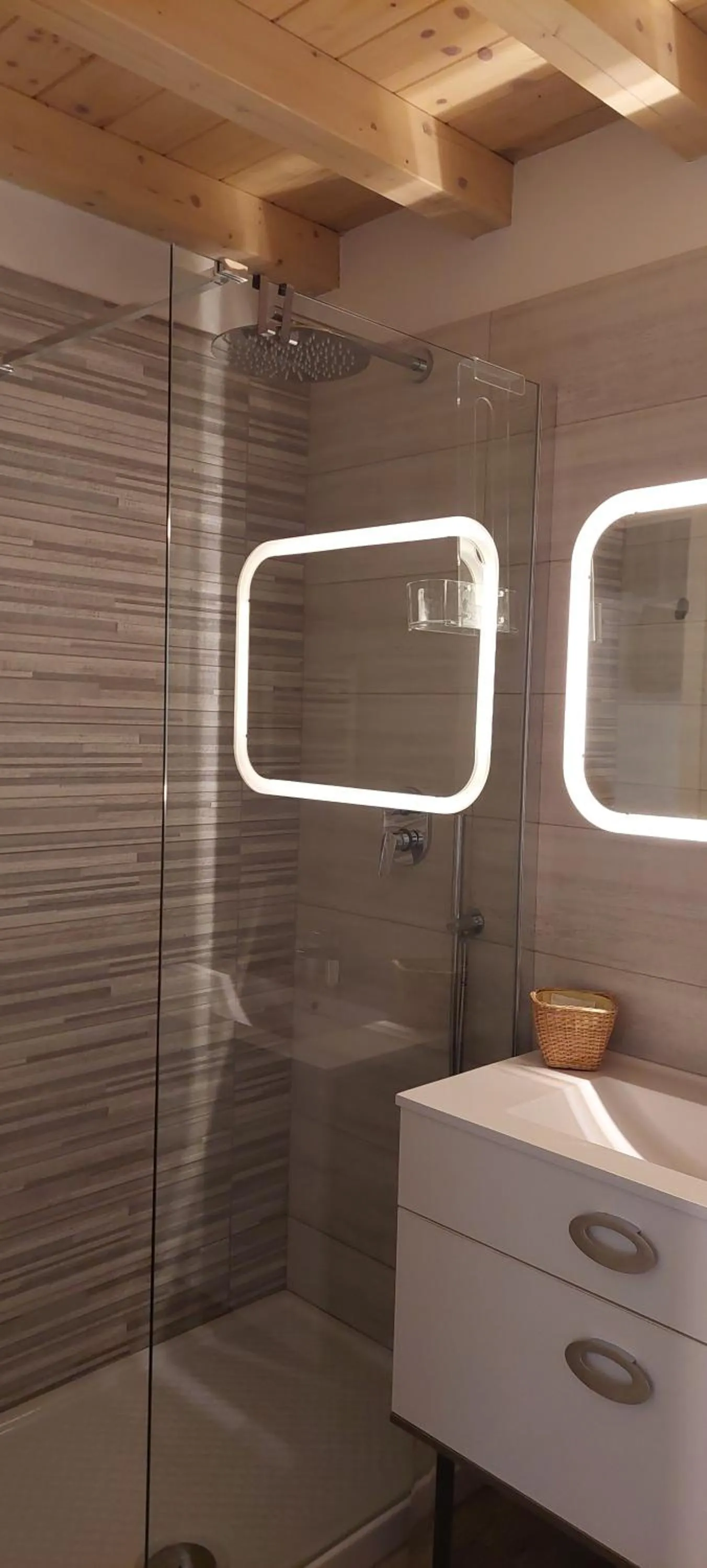 Shower in TRANI LA GRAZIA b&b