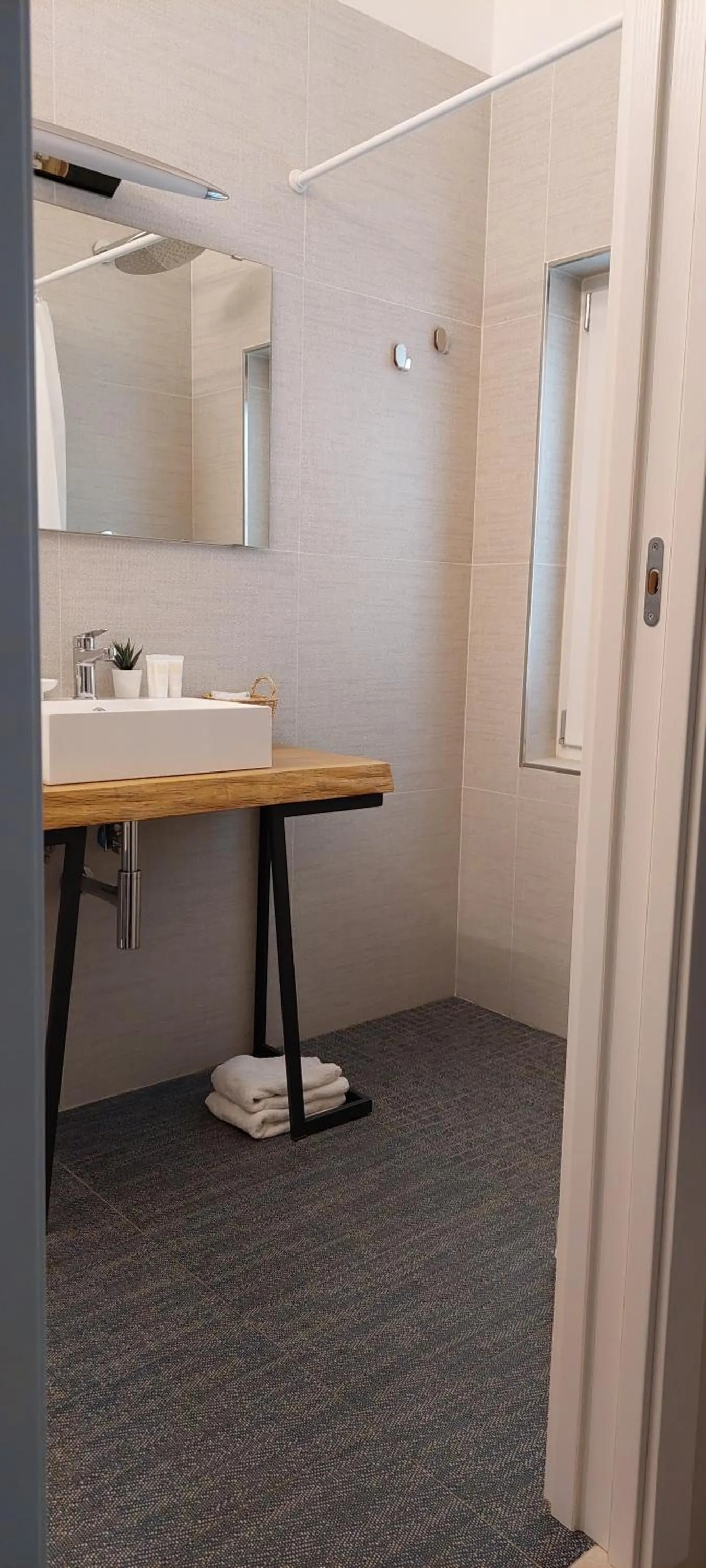 Shower in TRANI LA GRAZIA b&b