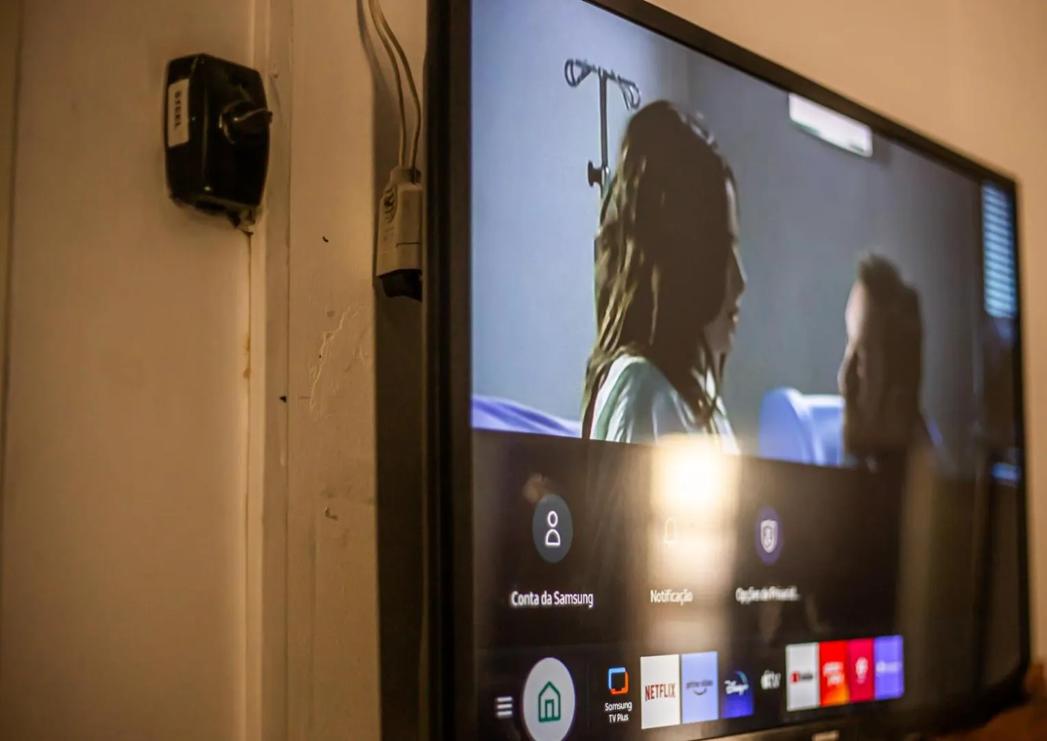 TV and multimedia in Hostel Liberdade