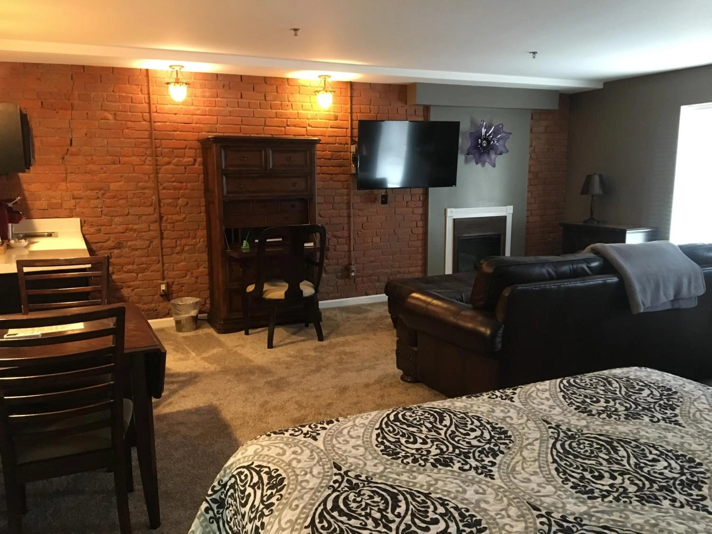 Bed in Lodging at the Gaffer Inn