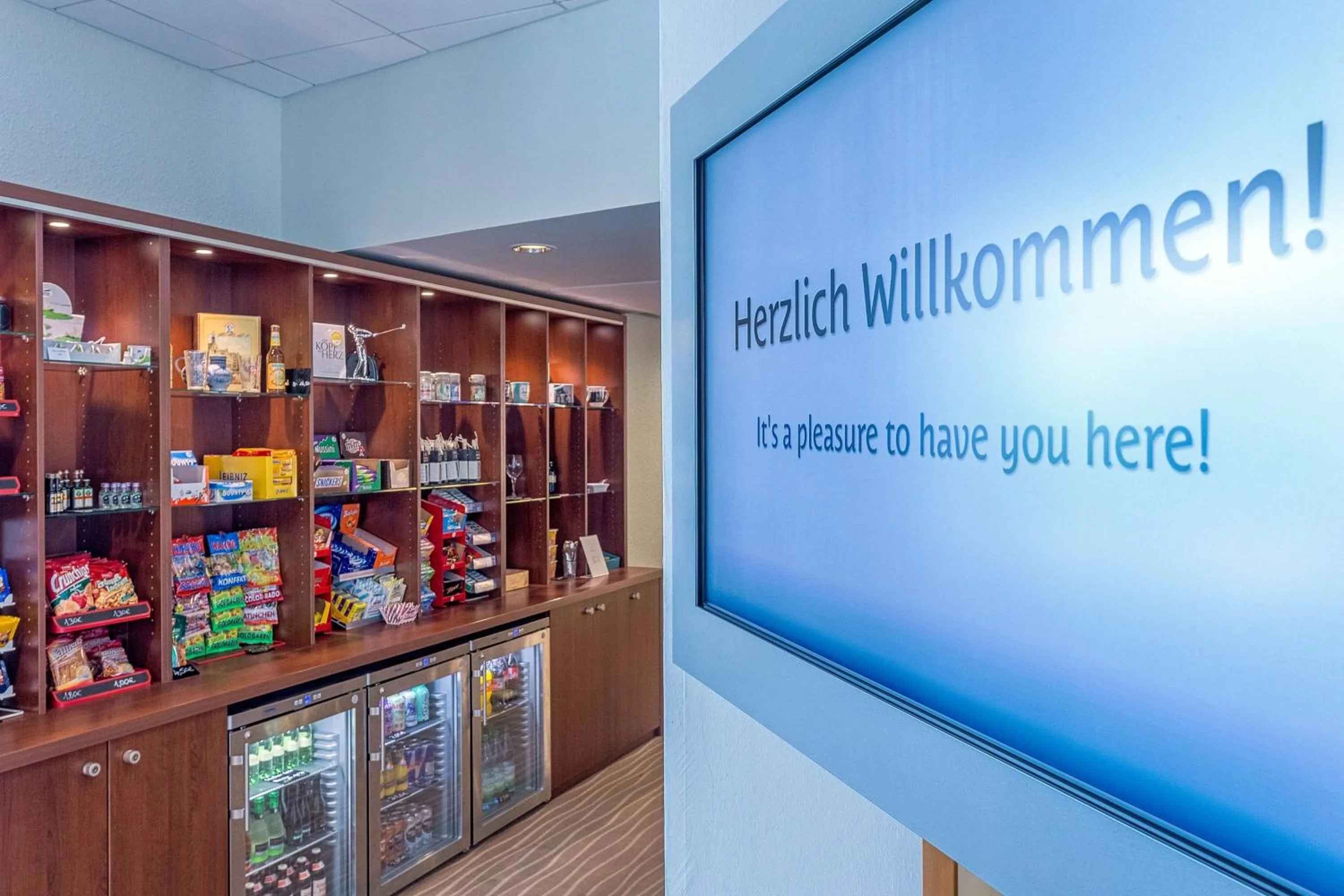 Lobby or reception in Best Western Macrander Hotel Frankfurt/Kaiserlei