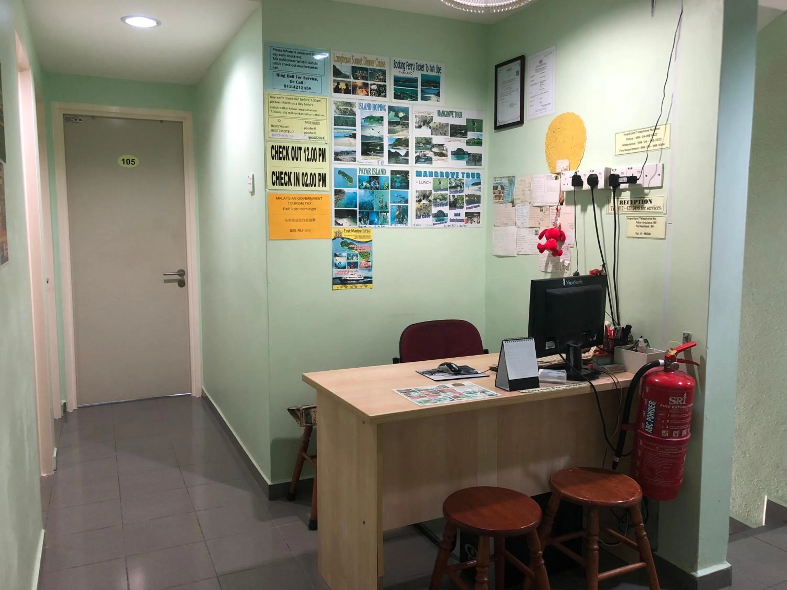 Lobby or reception in Best Seven Motel