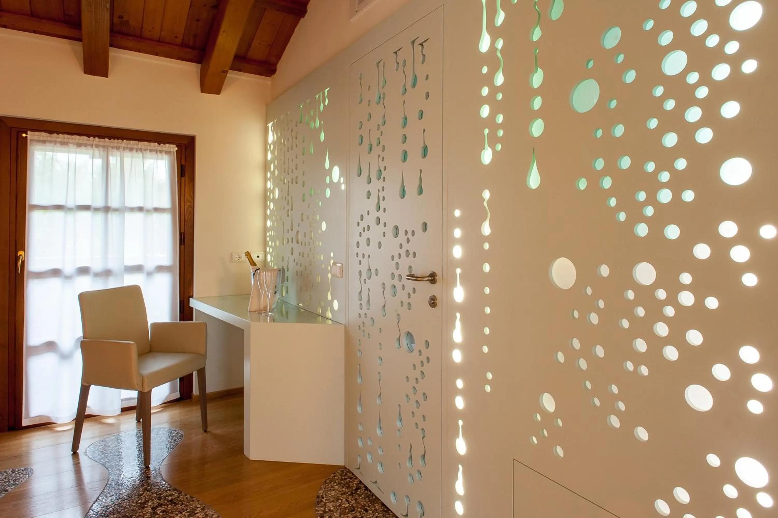 Decorative detail in Elliot Osteria e dormire in collina