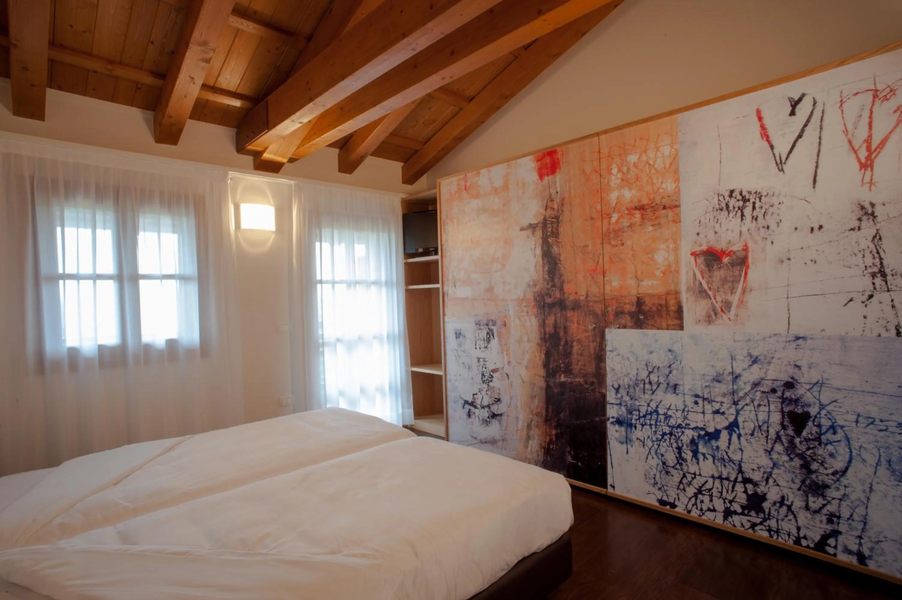 Photo of the whole room, Bed in Elliot Osteria e dormire in collina