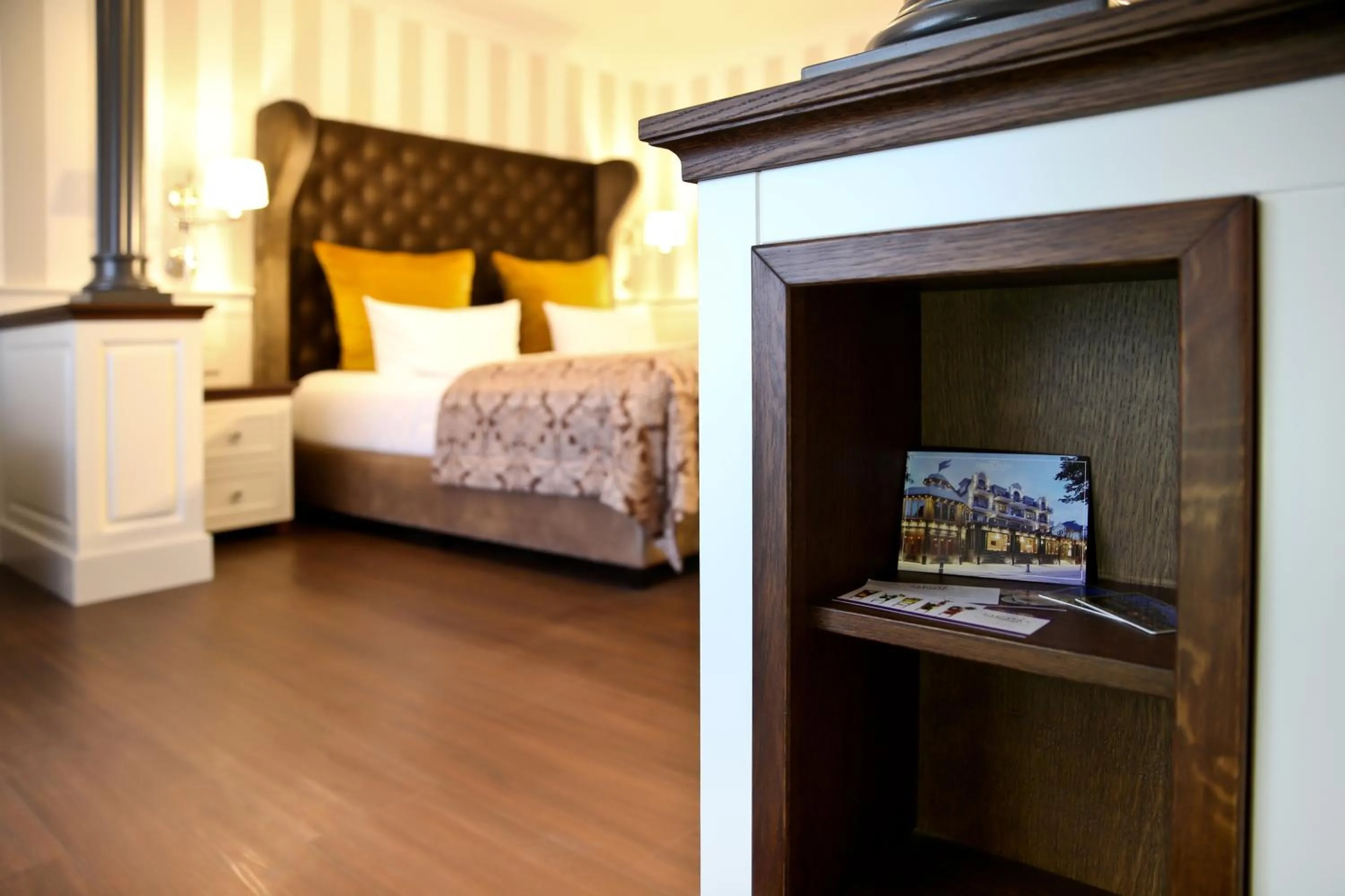 Decorative detail, Bed in Europa Hotel Kühlungsborn