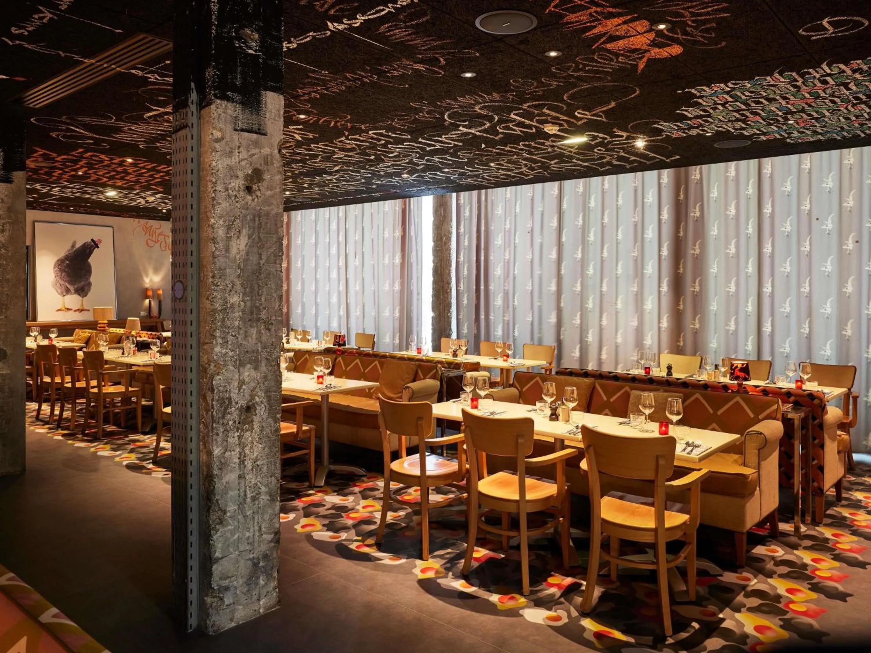 Restaurant/places to eat in Mama Shelter Bordeaux Centre