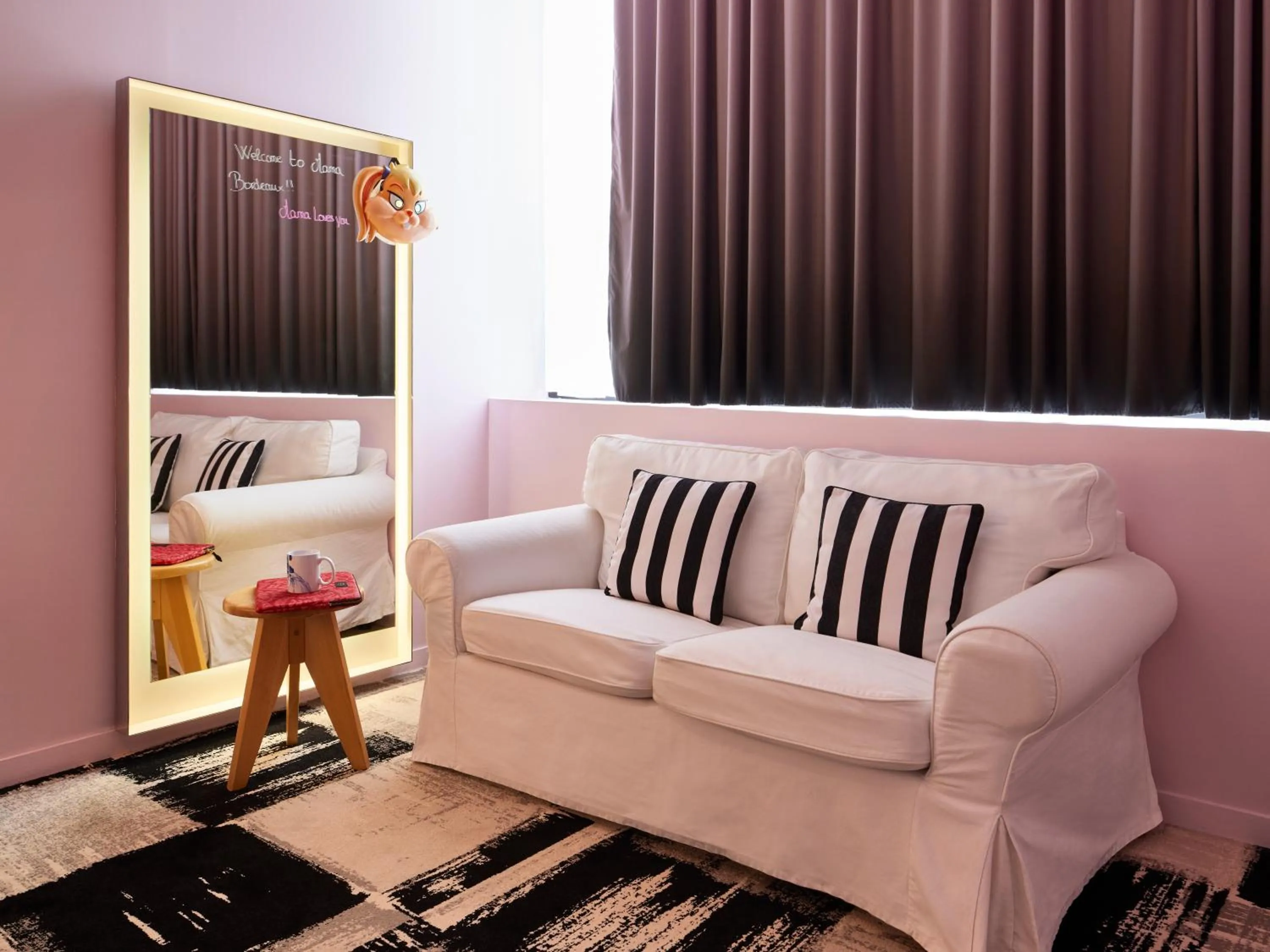 Seating area in Mama Shelter Bordeaux Centre