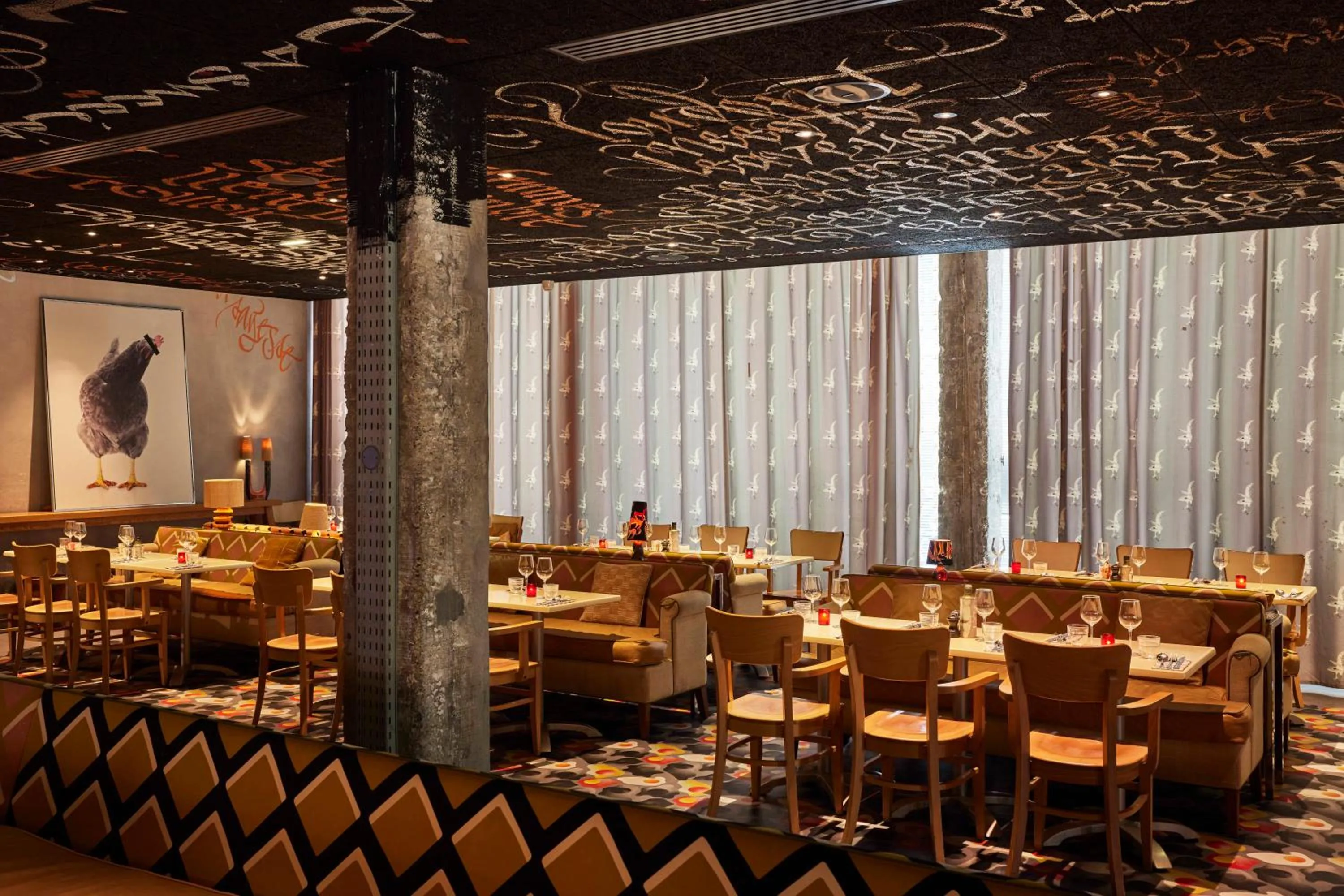 Restaurant/places to eat in Mama Shelter Bordeaux Centre