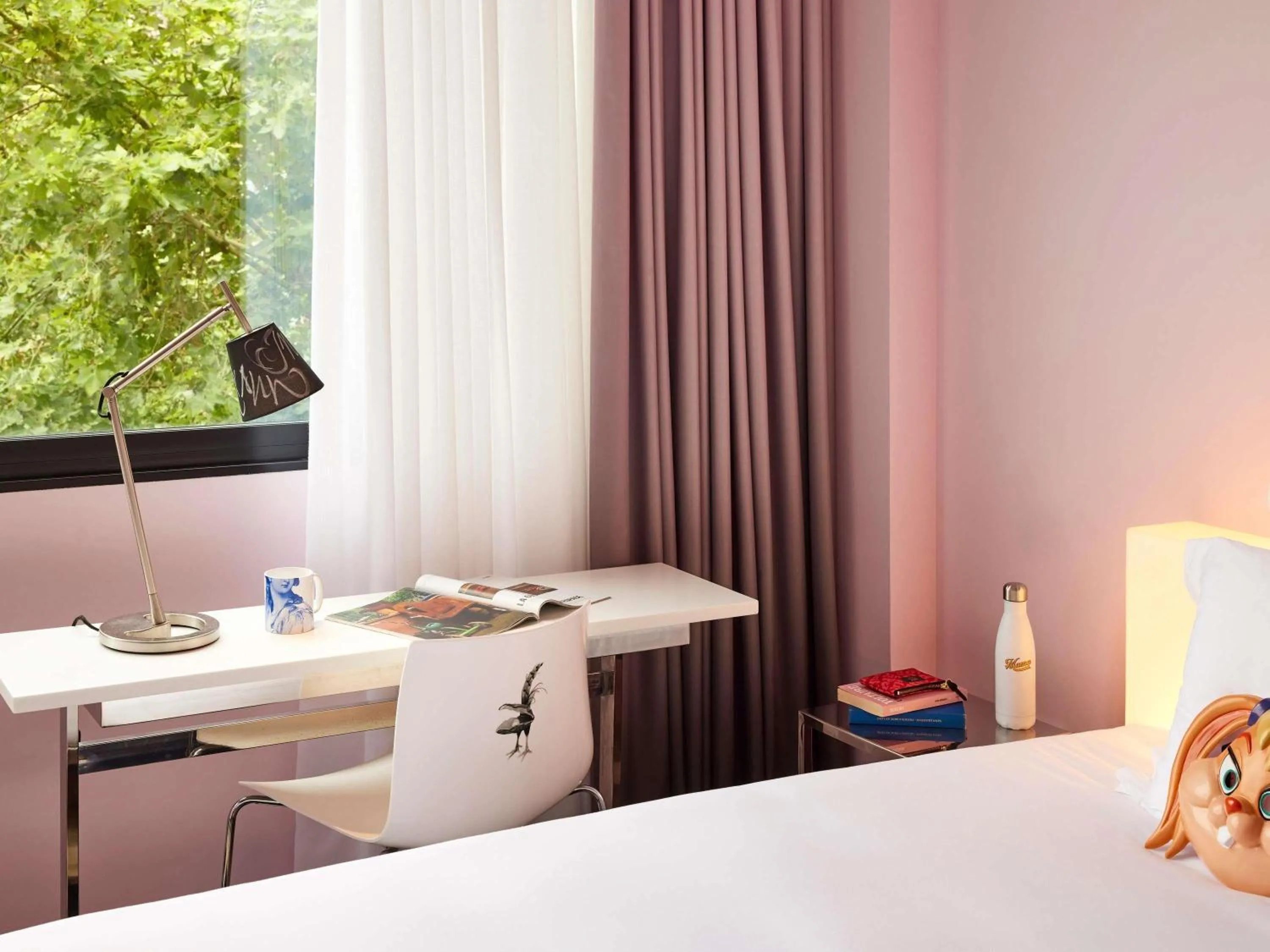 Bedroom, Bed in Mama Shelter Bordeaux Centre