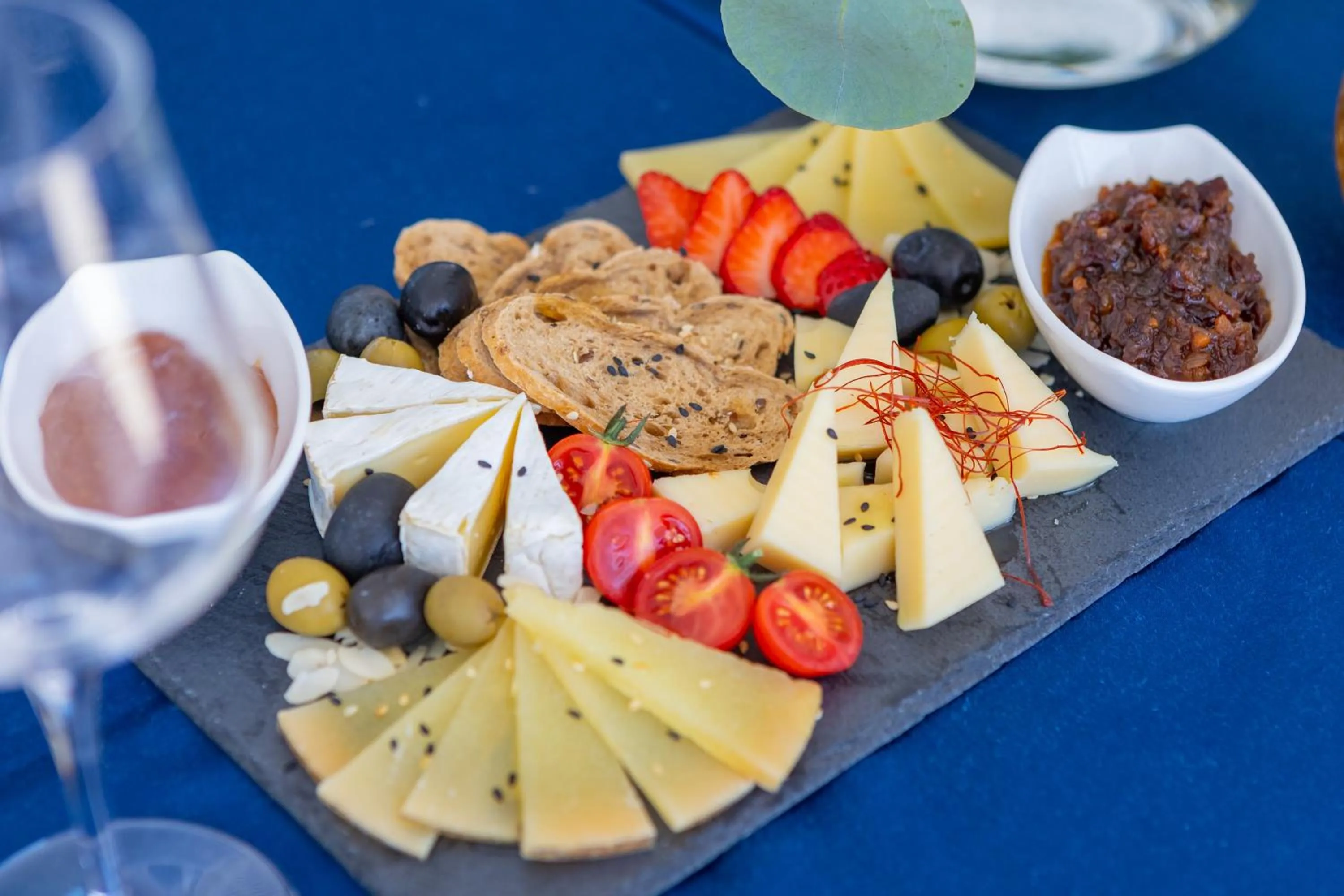 Food and drinks in Perla Resort