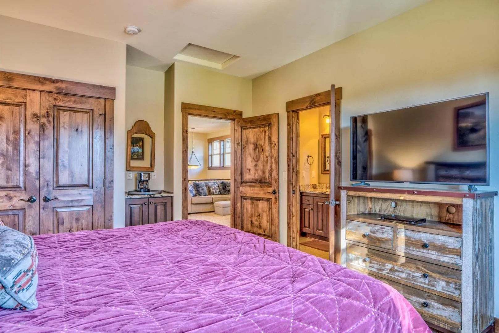 Bed in Pony Express 5