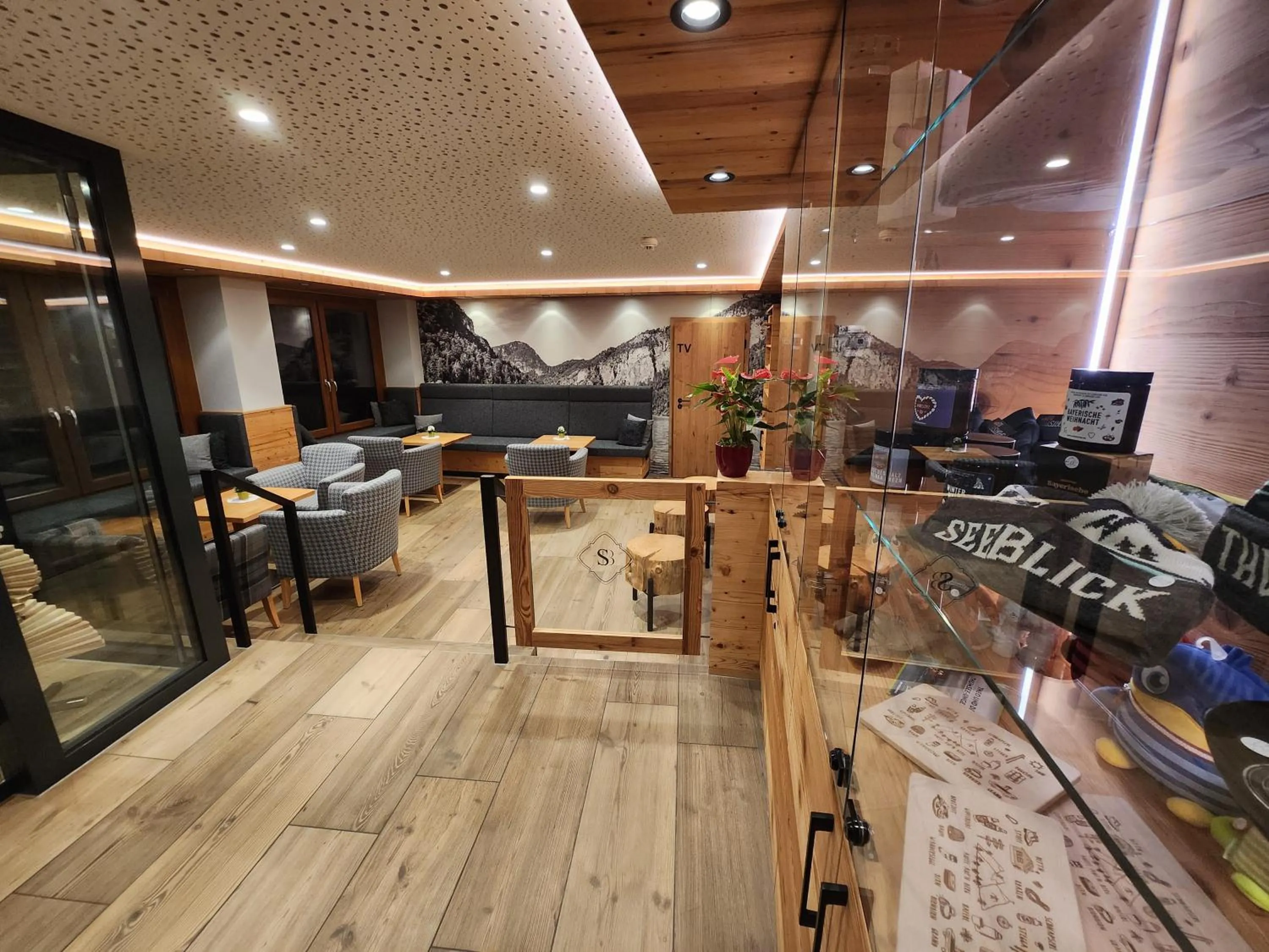 Lobby or reception in Hotel Seeblick