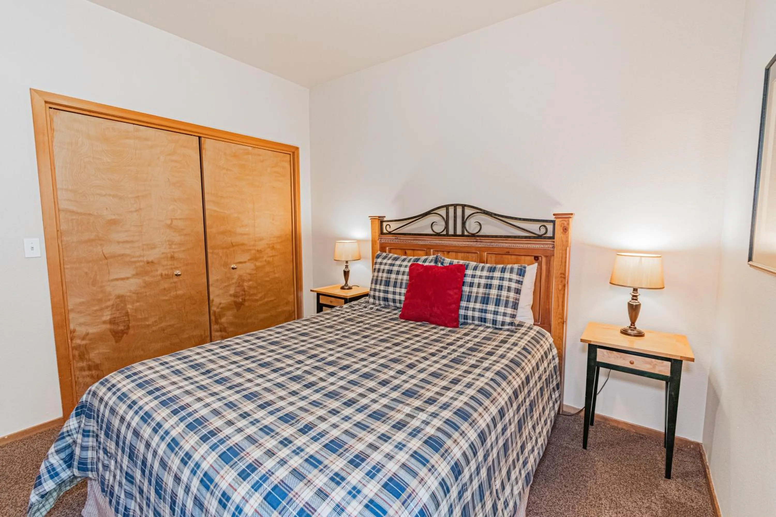 Bed in Splitrock - Unit 3