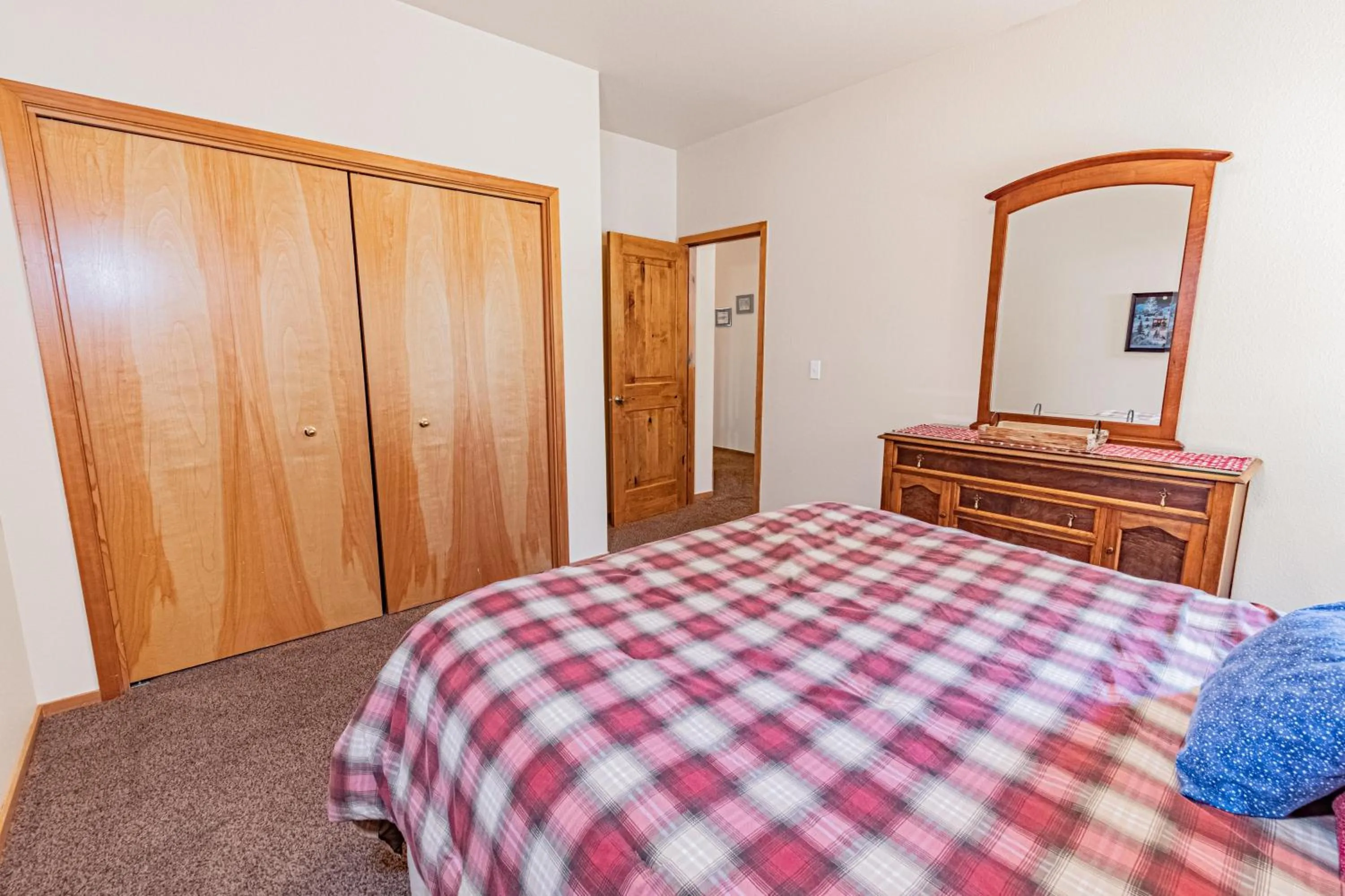 Bed in Splitrock - Unit 3