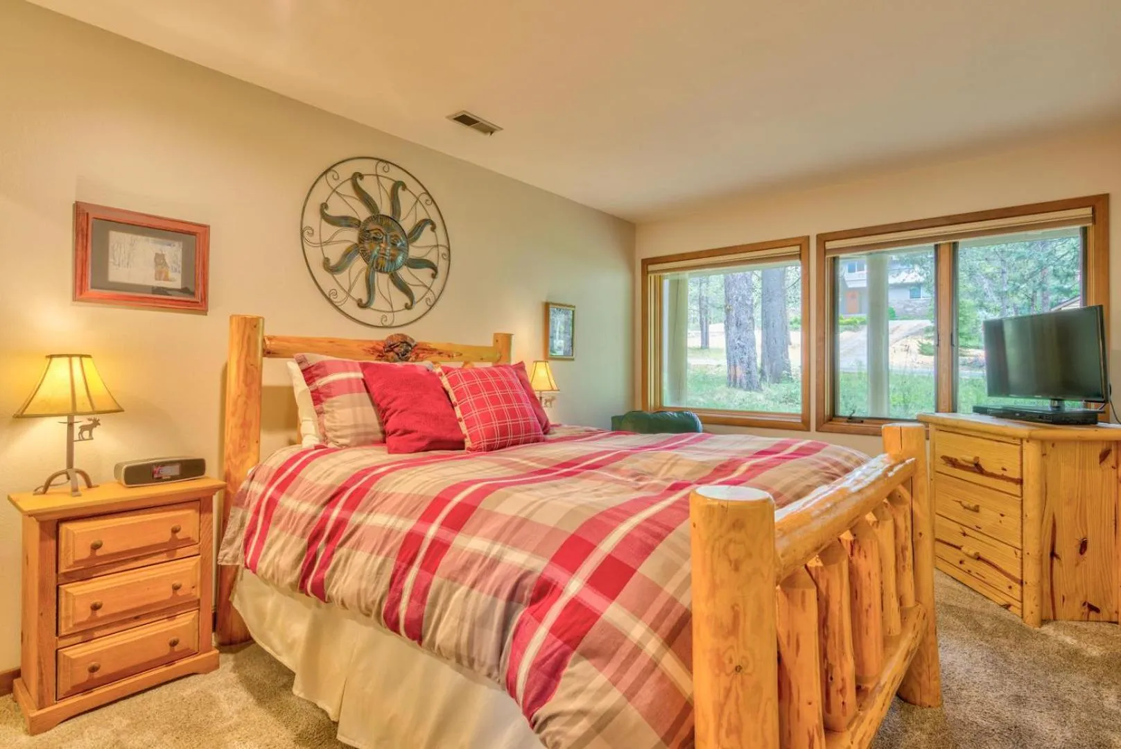 Bed in Tan Oak - Unit 37