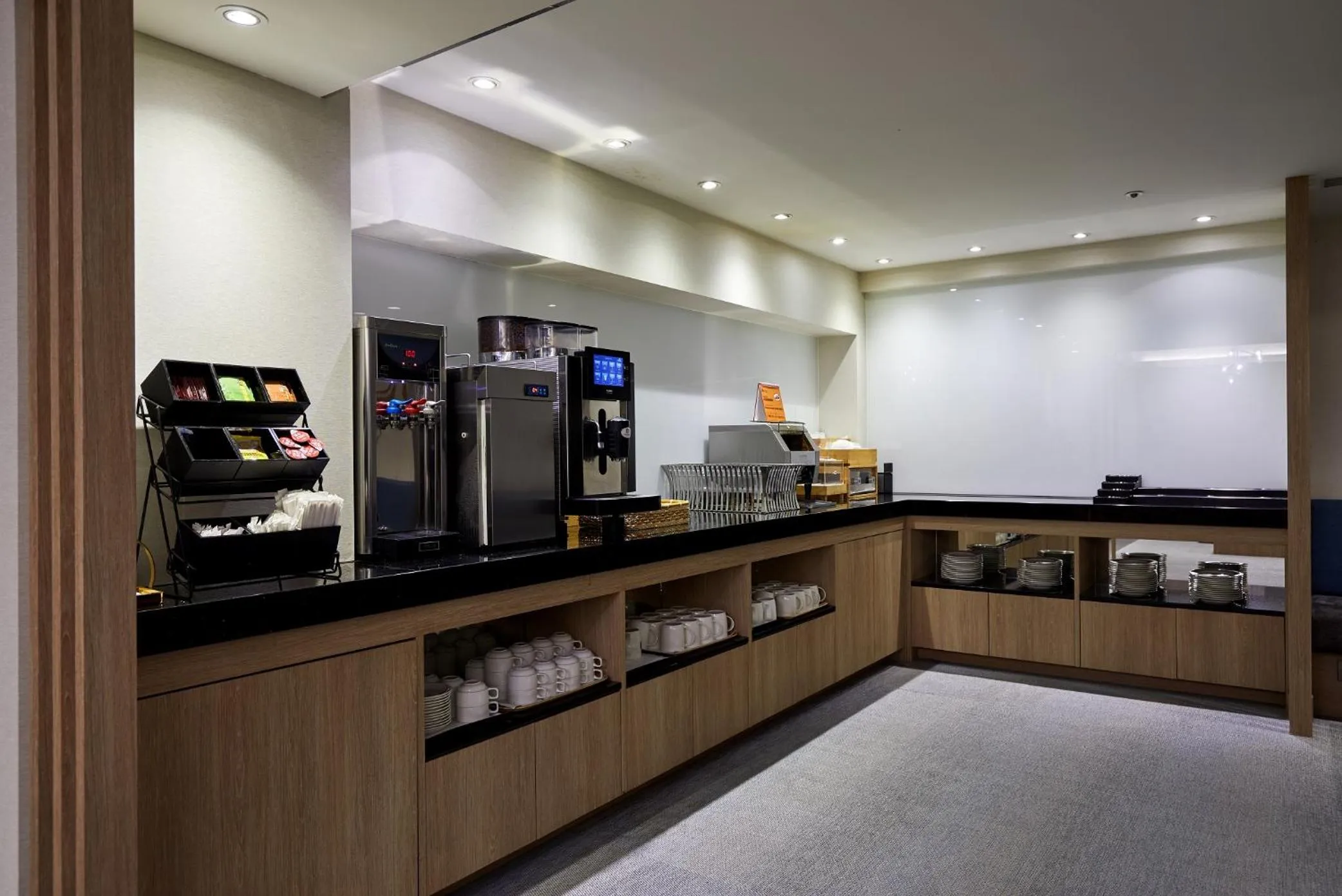 Restaurant/places to eat in K Hotel Taipei II