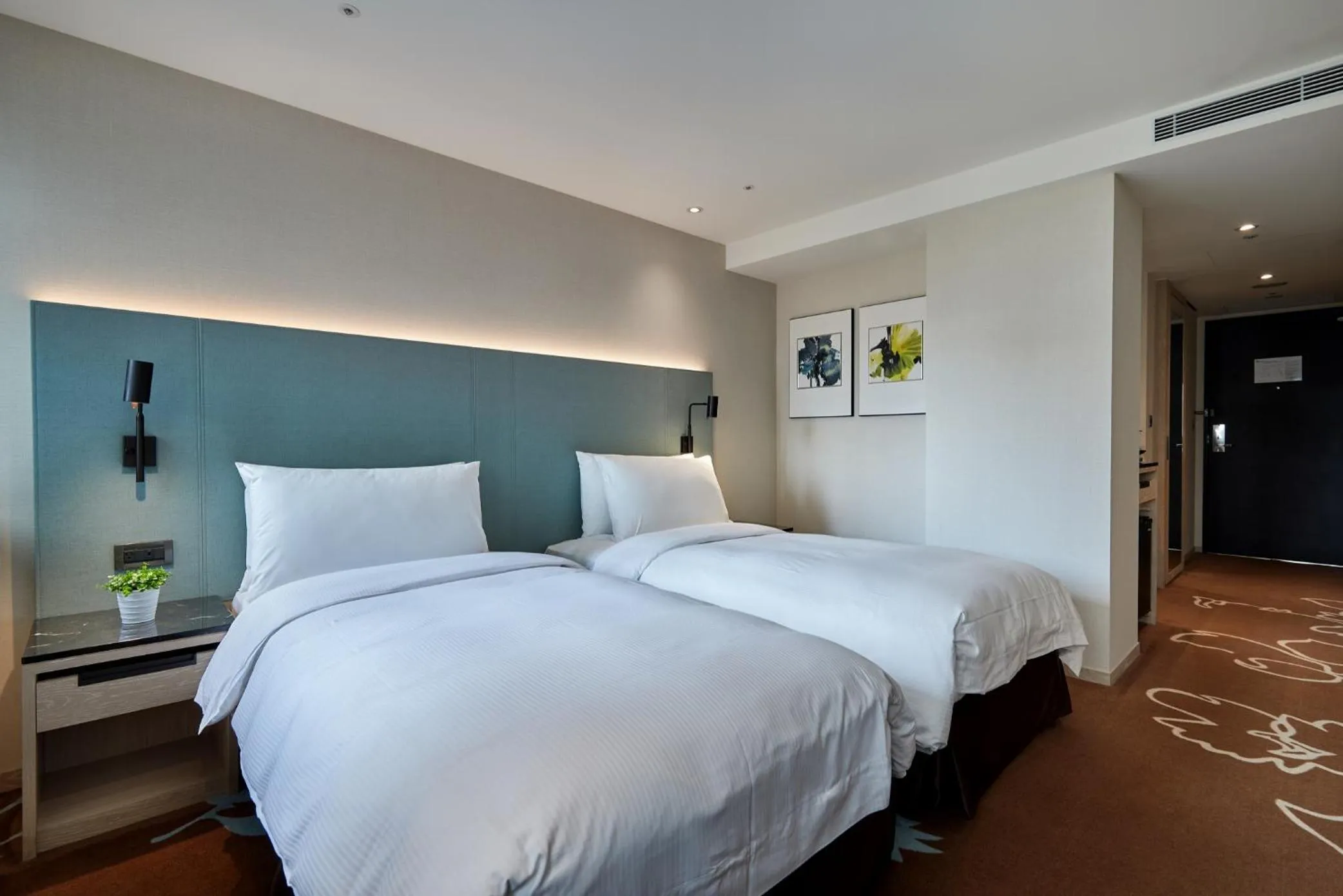 Bed in K Hotel Taipei II