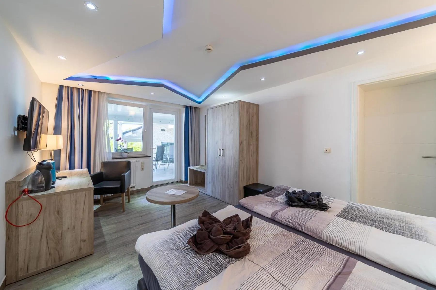 Bed in Hotel Zum Halbmond