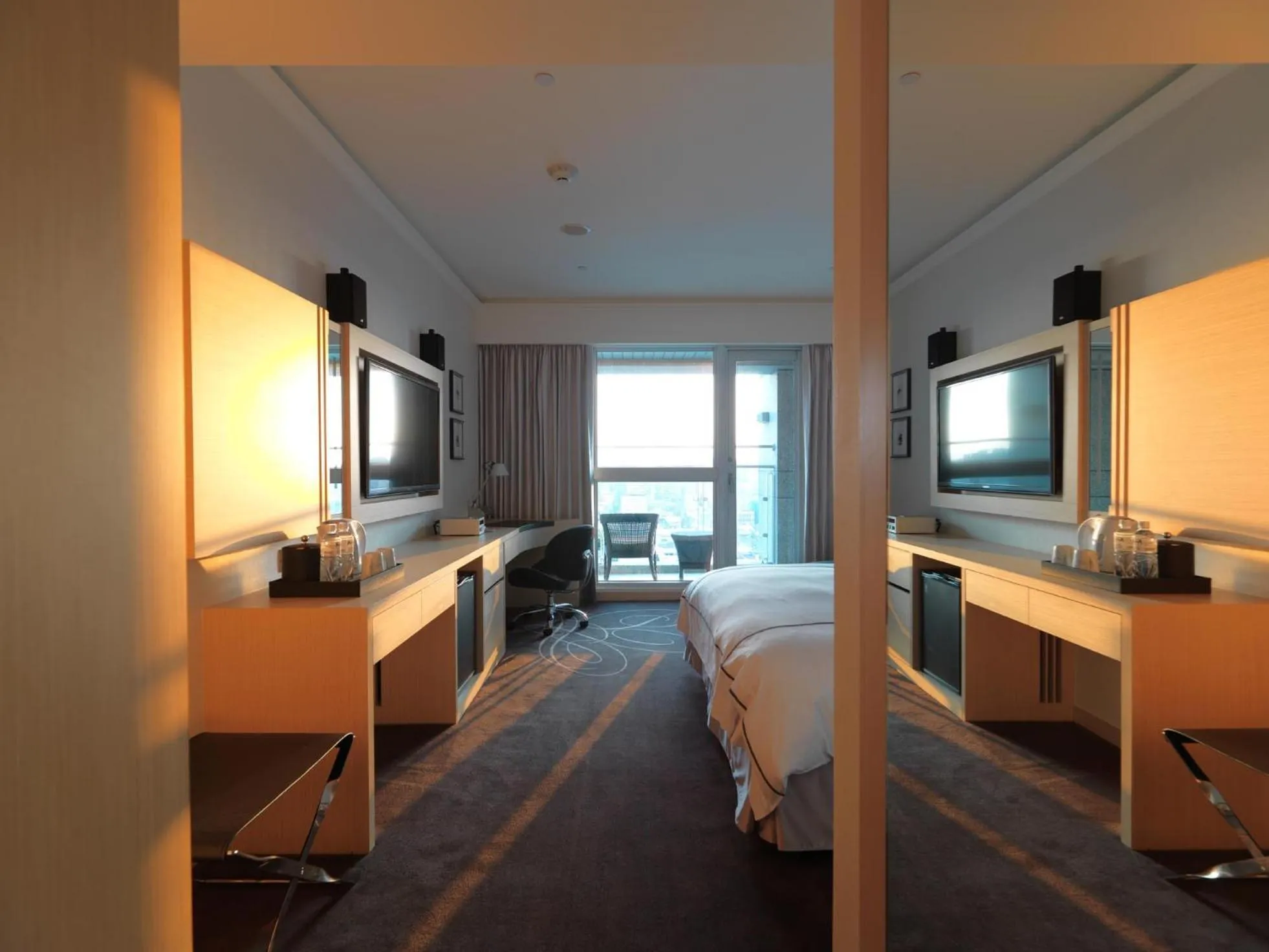 Bed in K Hotel Taipei Songjiang