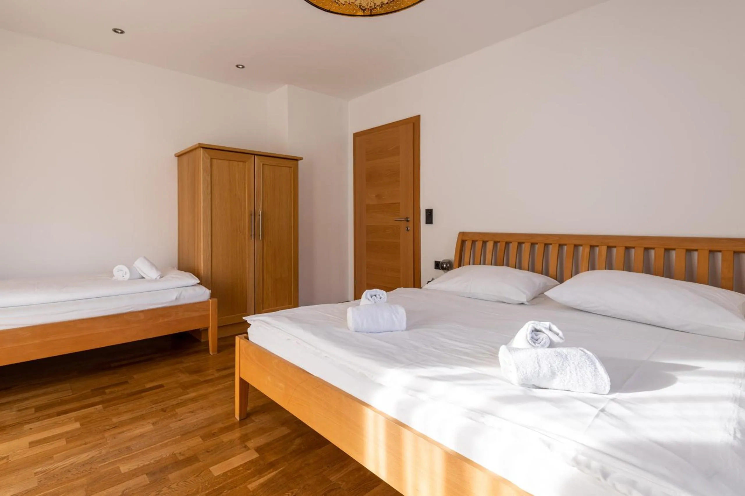 Bed in Elinas Mountain Views