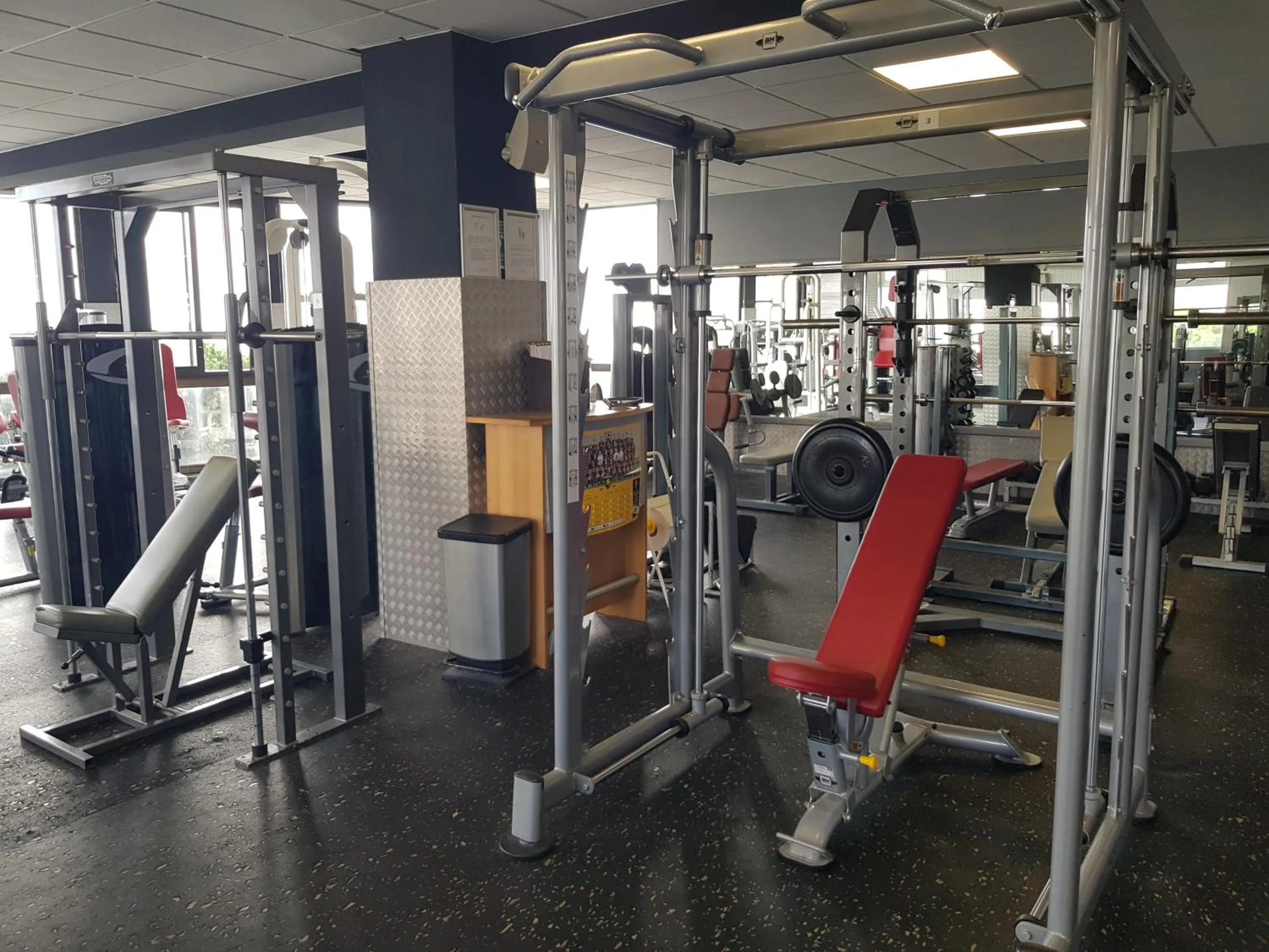 Property building in Logis Hôtel Le Rochelois