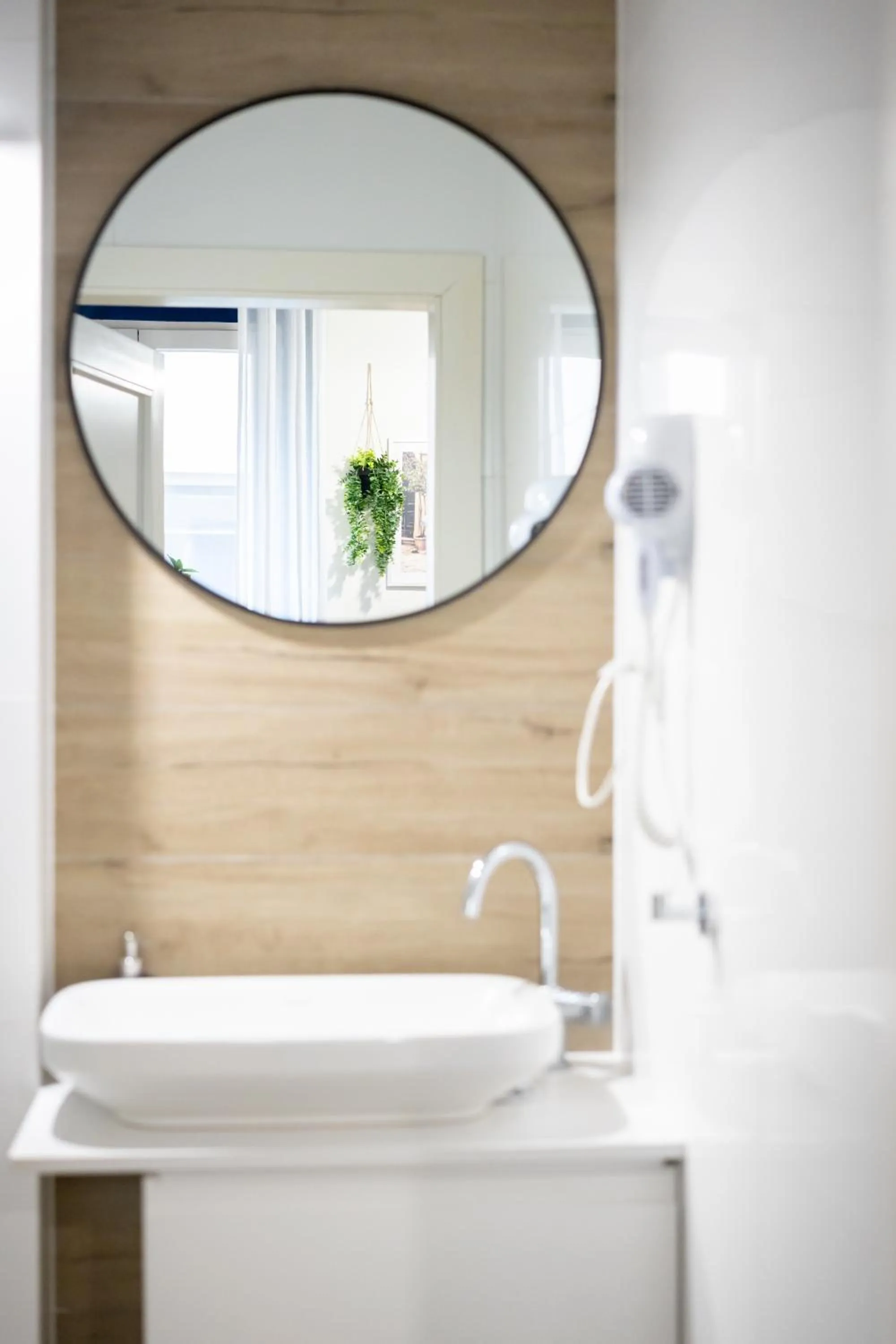 Bathroom in Łazienna Premier by Rentoom