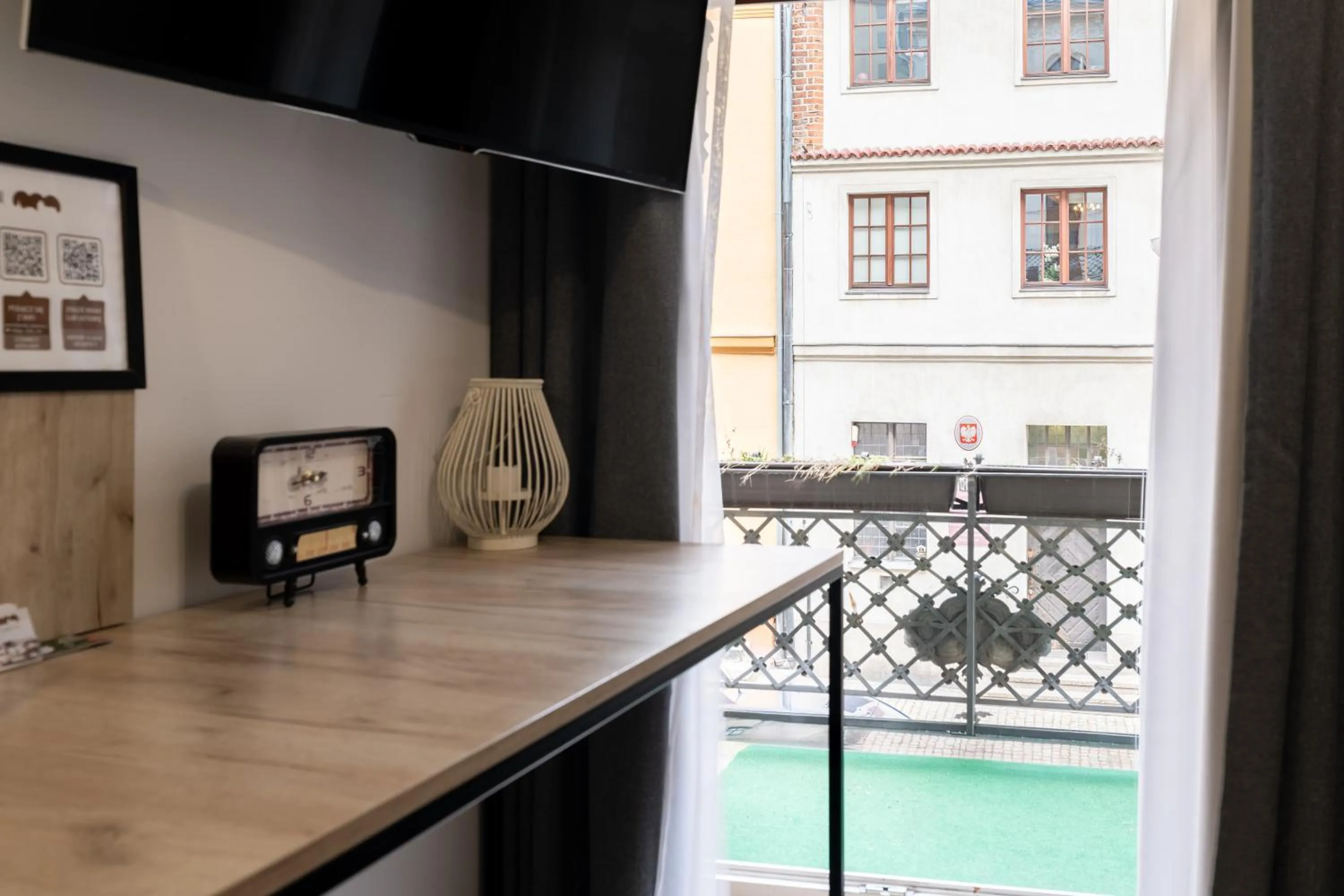 City view in Łazienna Premier by Rentoom