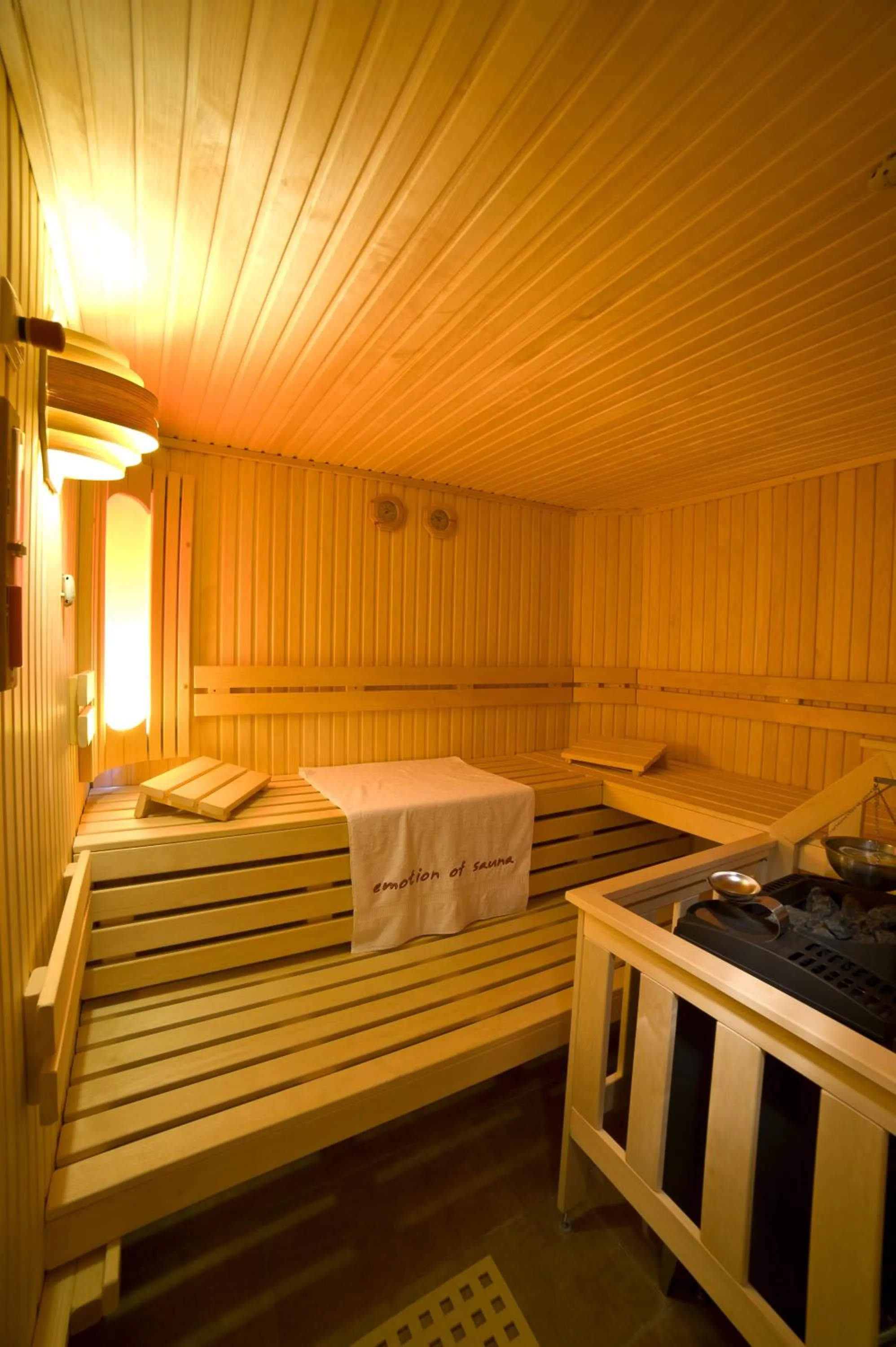 Spa and wellness centre/facilities in NordWest-Hotel Bad Zwischenahn