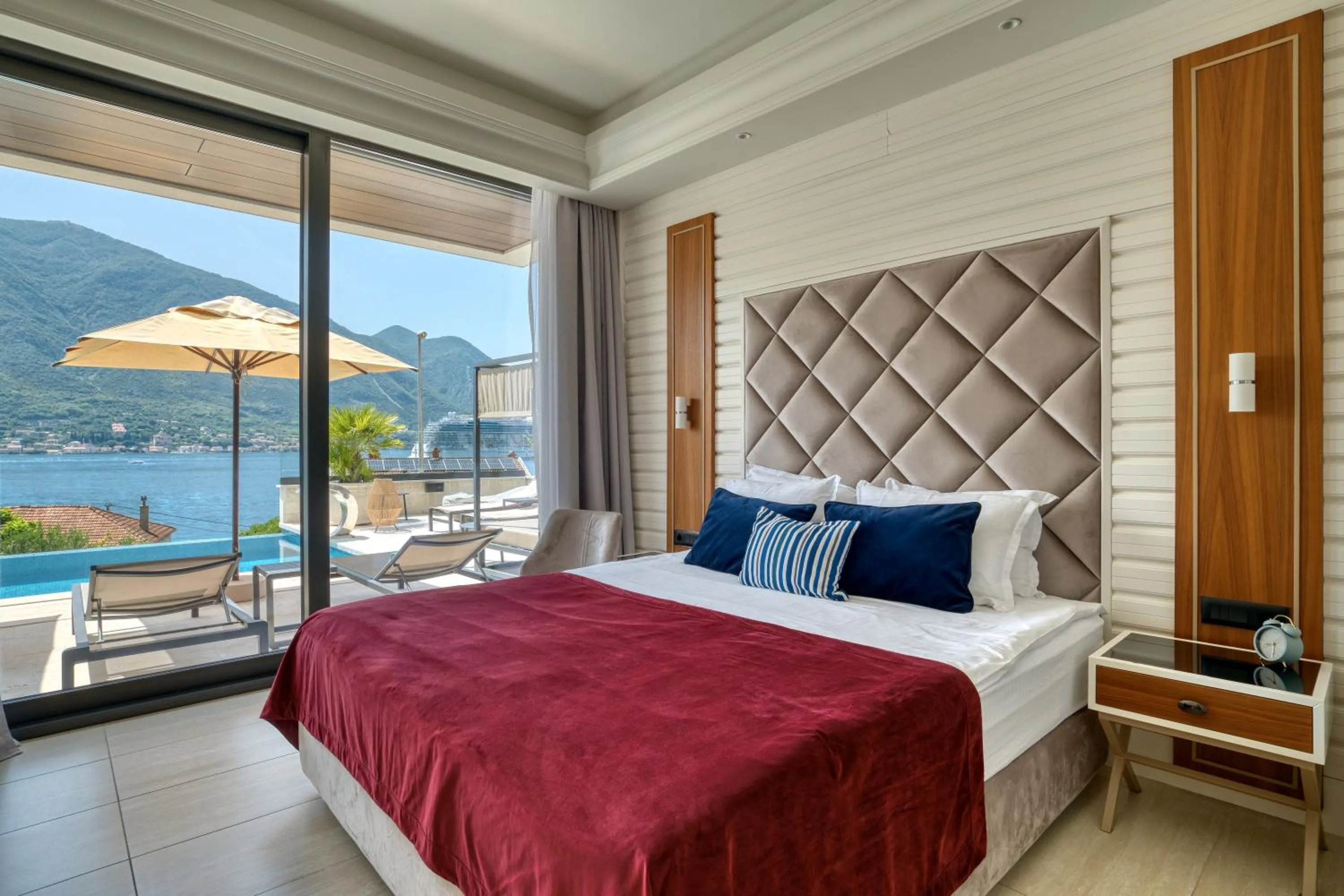 Bed in Boutique Hotel R Palazzo