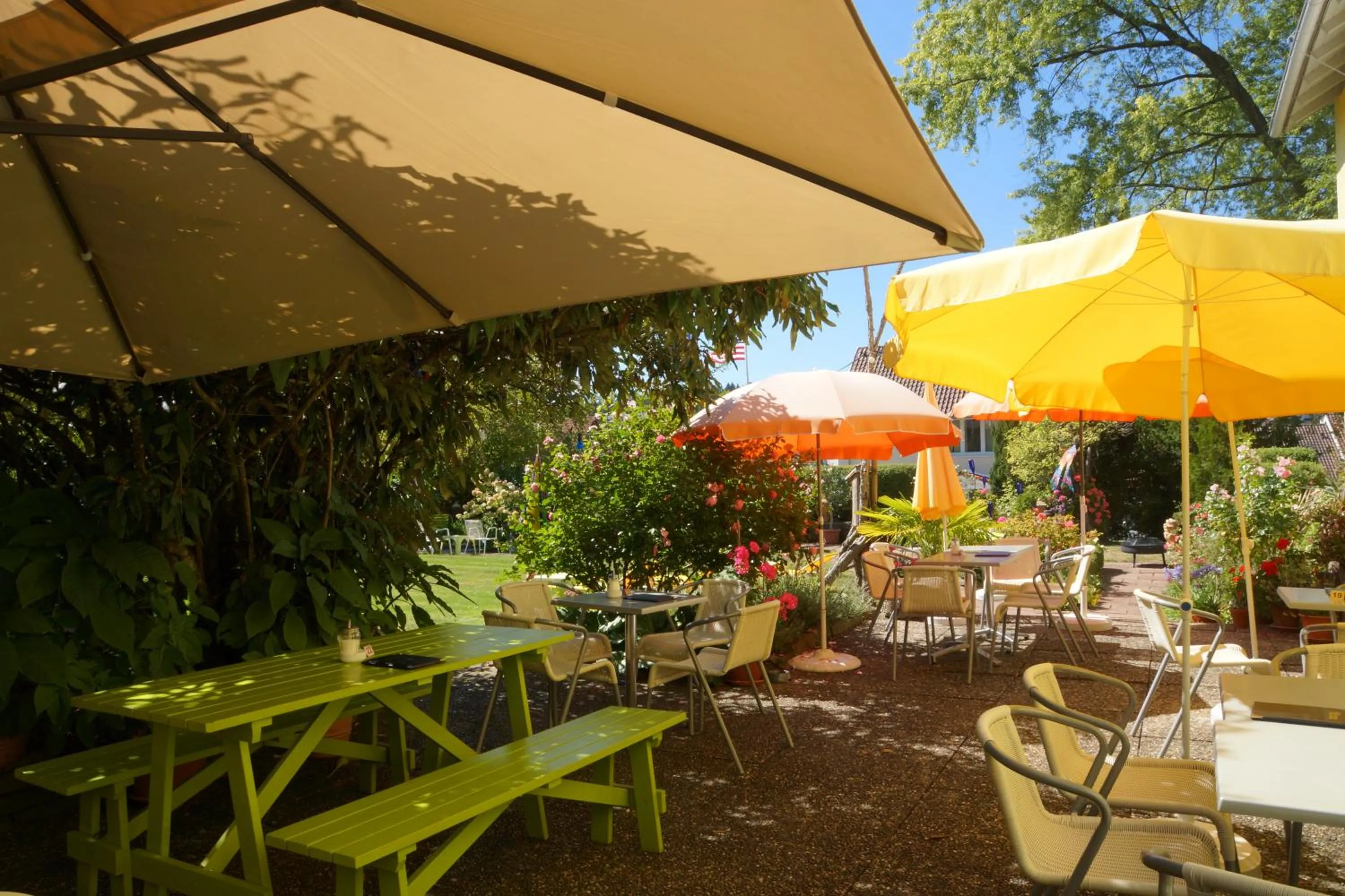 Restaurant/places to eat in Haus am Kurpark