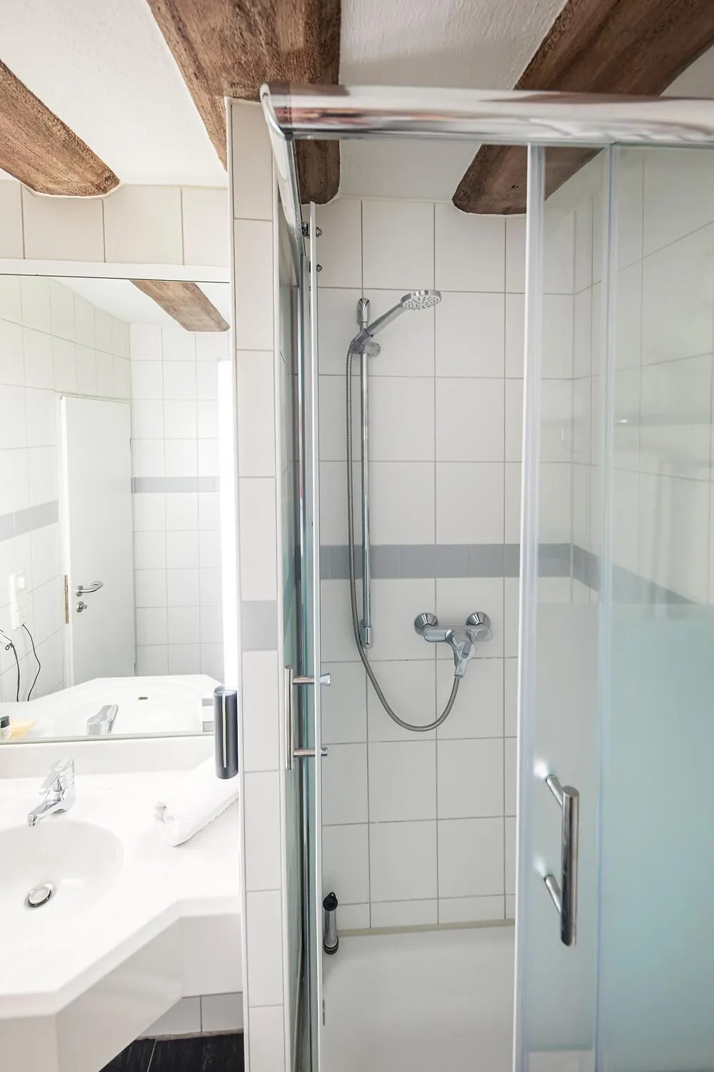 Bathroom in ACHAT Hotel Heppenheim