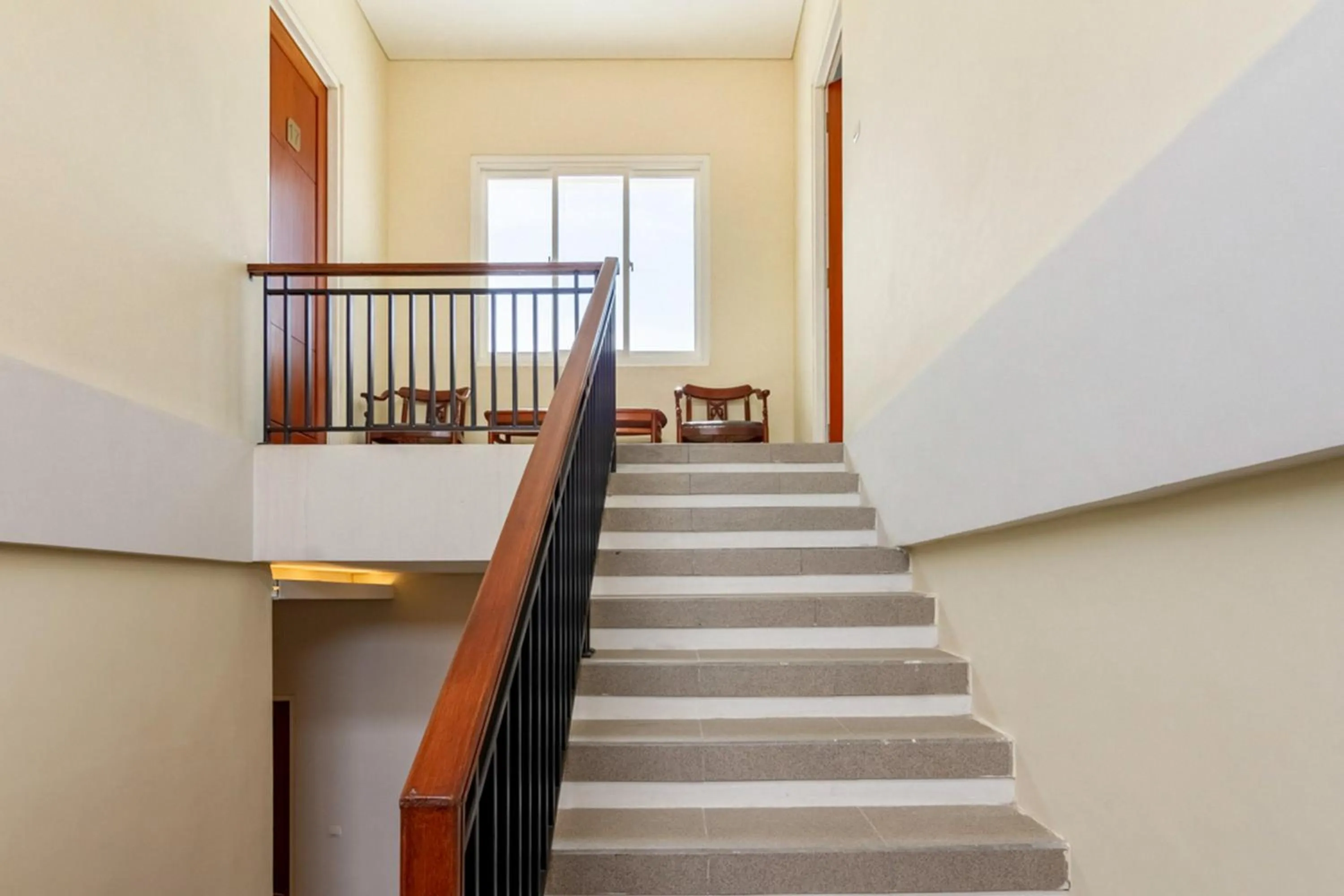 RedDoorz Syariah @ Kebraon