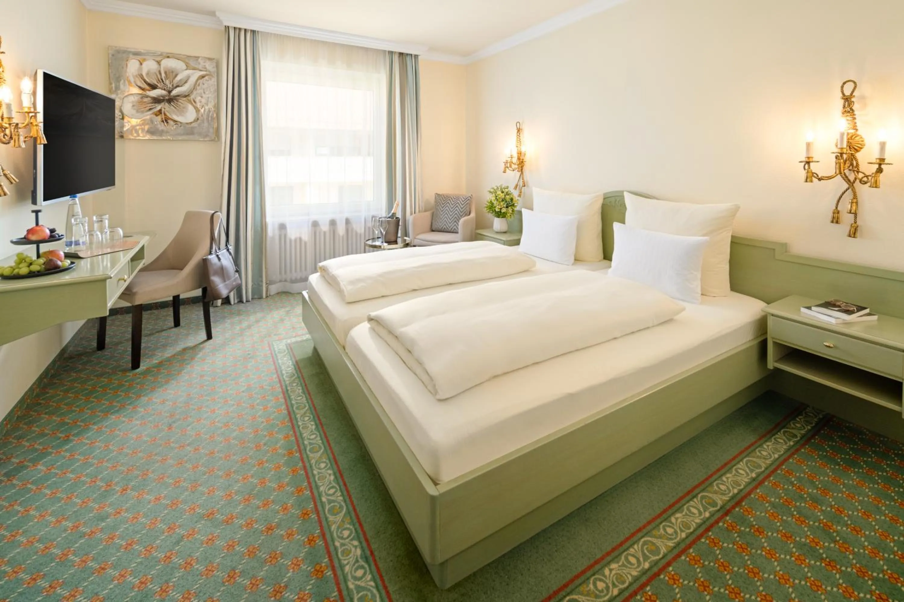 Photo of the whole room, Bed in Hotel Dreiflüssehof