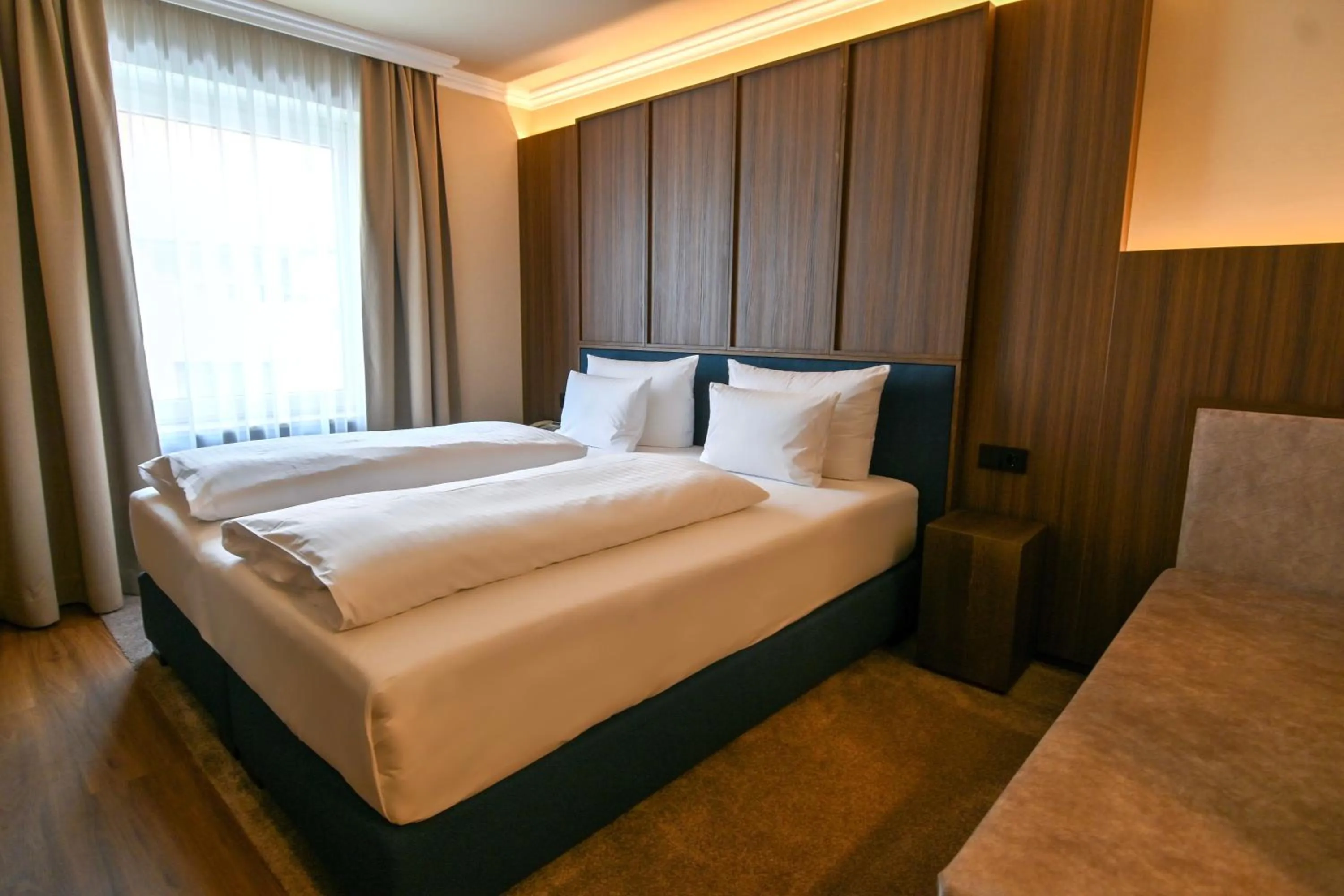 Photo of the whole room, Bed in Hotel Dreiflüssehof