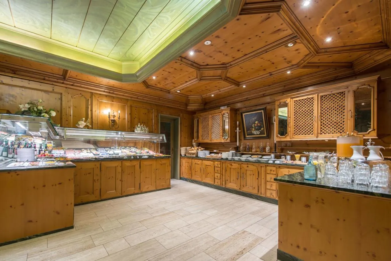 Buffet breakfast in Hotel Dreiflüssehof