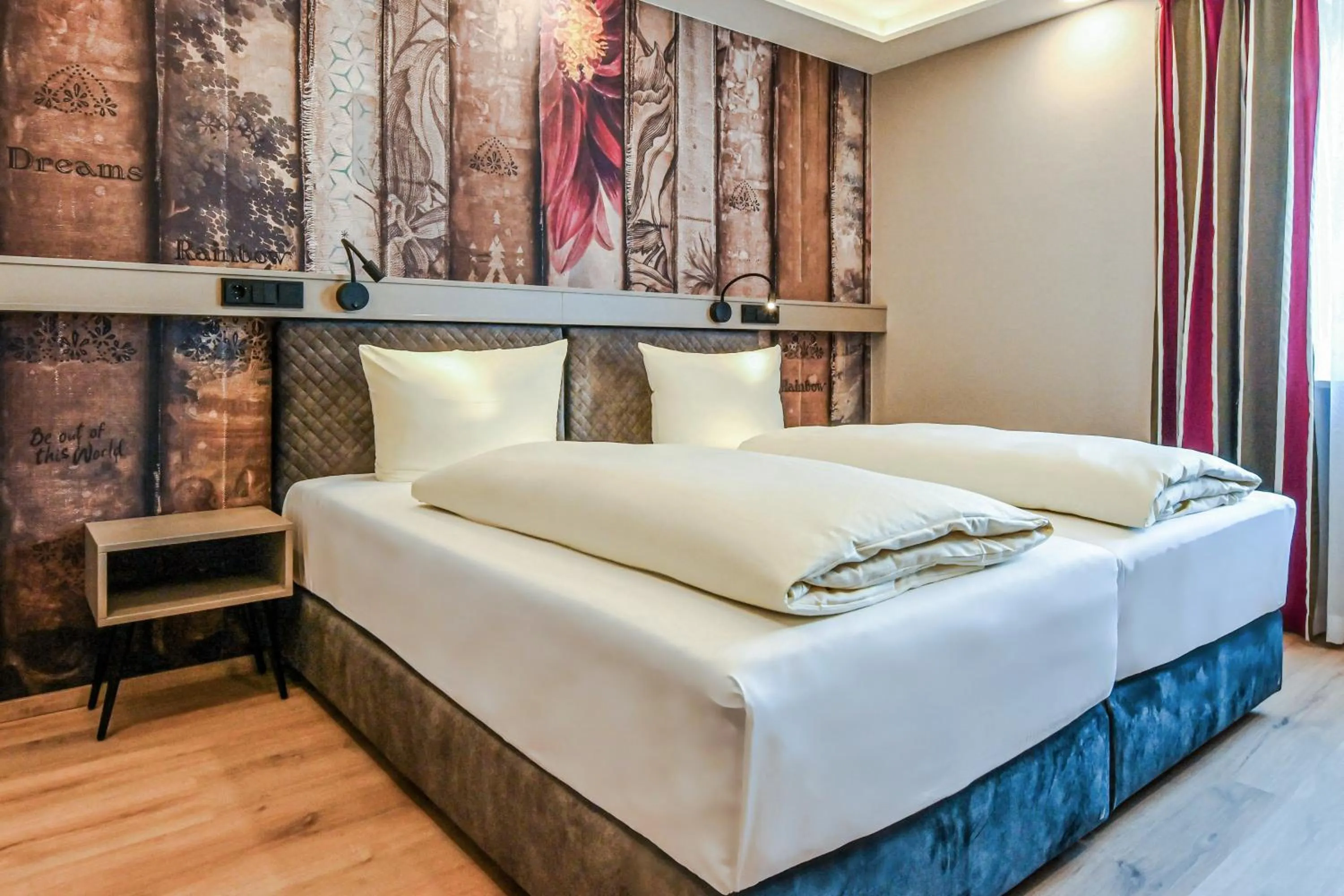 Photo of the whole room, Bed in Hotel Dreiflüssehof