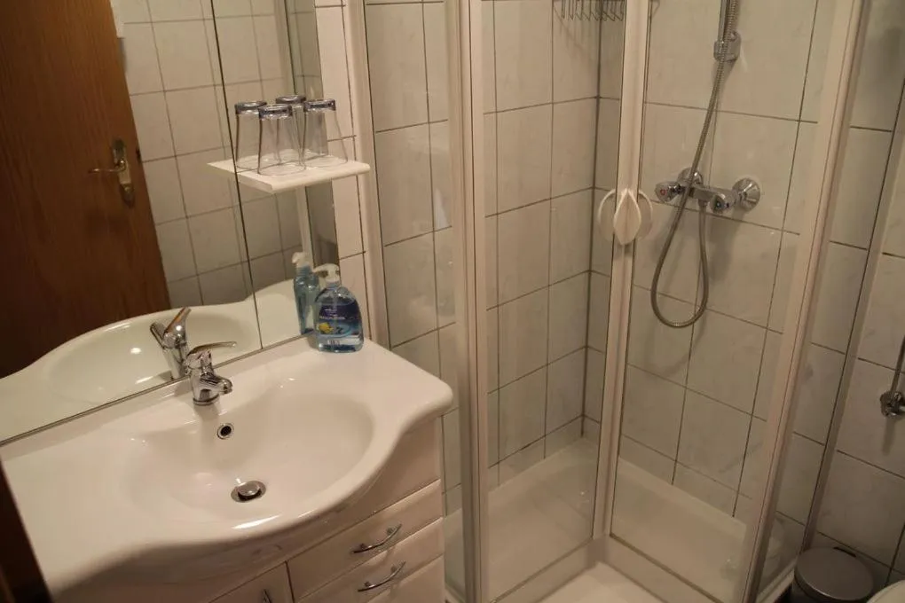 Bathroom in Lindenhof- Fam. Forstmayr