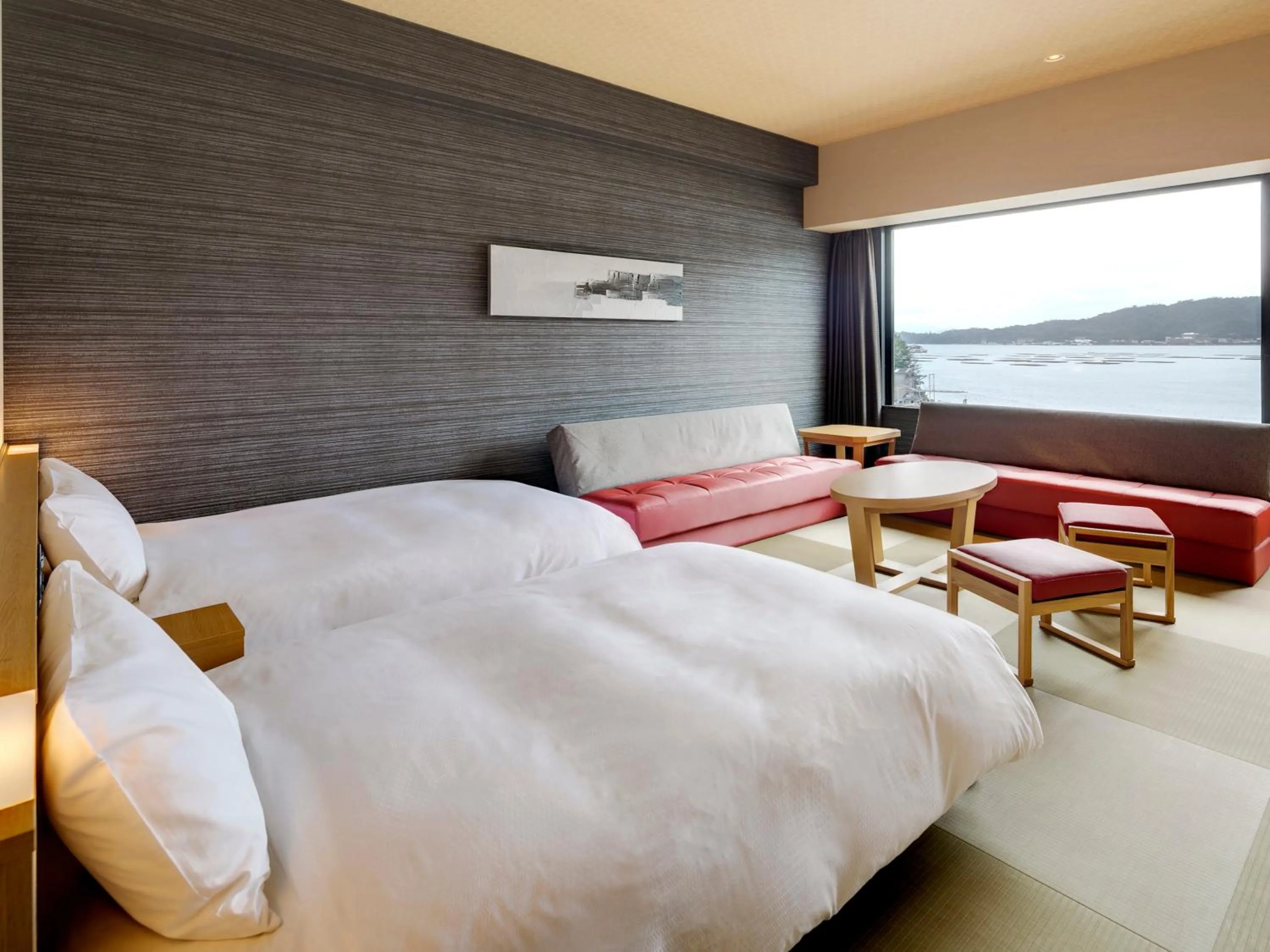 Bed in Grandvrio Hotel Miyajima Wakura - ROUTE INN HOTELS -