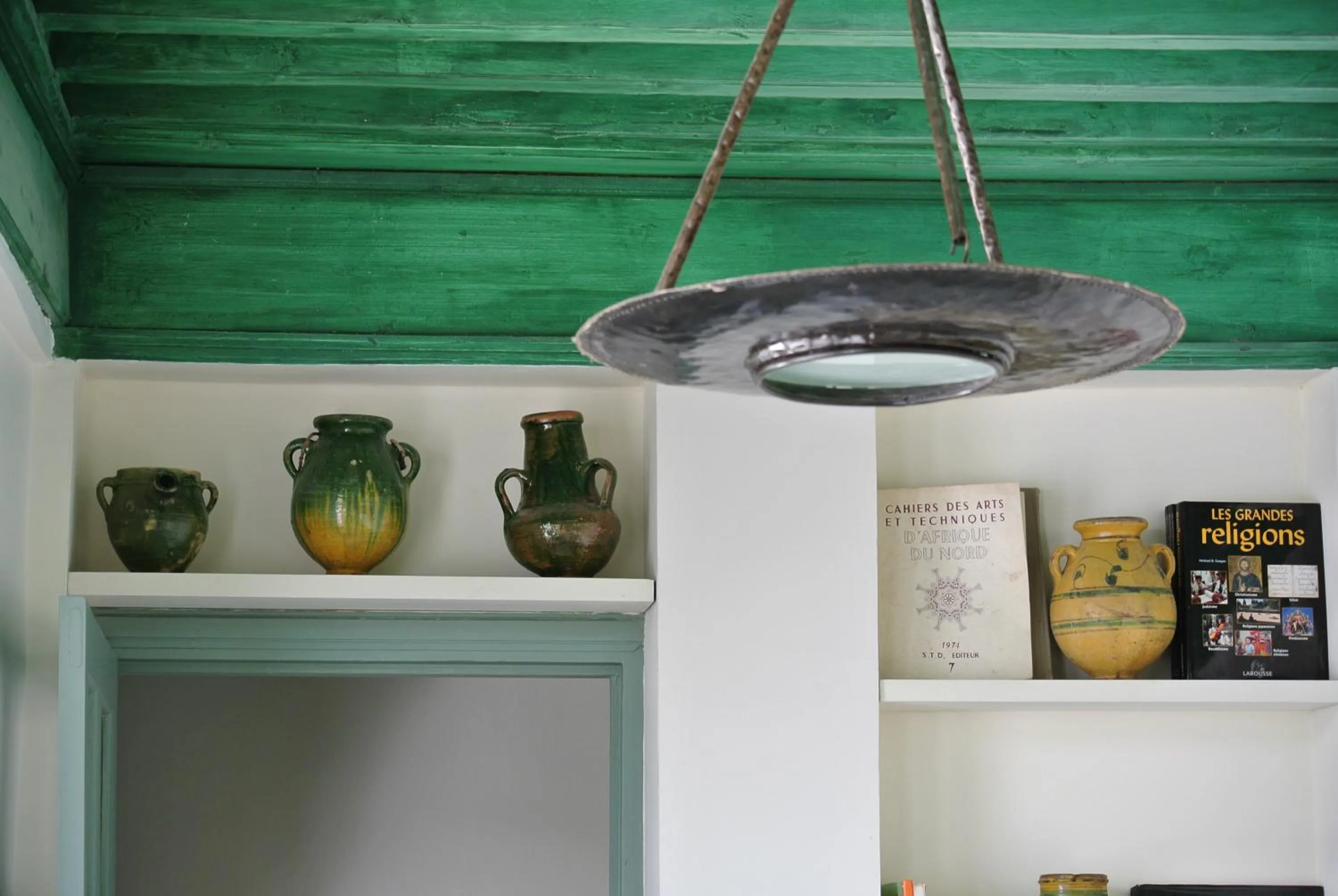 Decorative detail in Dar Ben Gacem