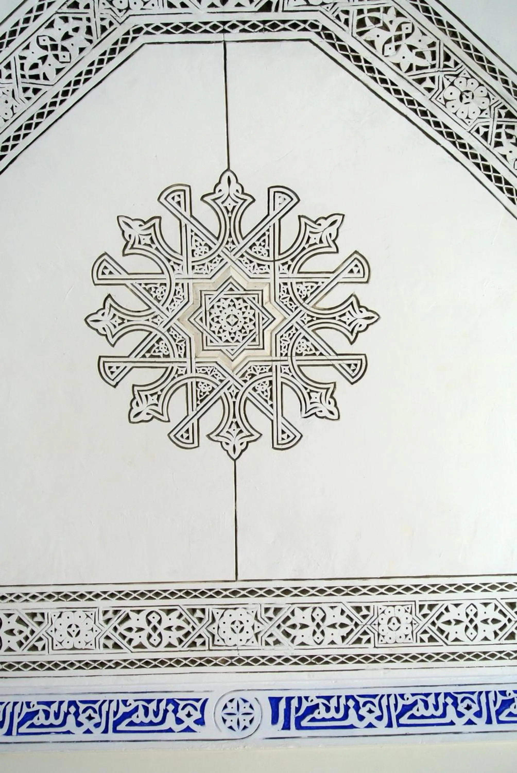 Decorative detail in Dar Ben Gacem