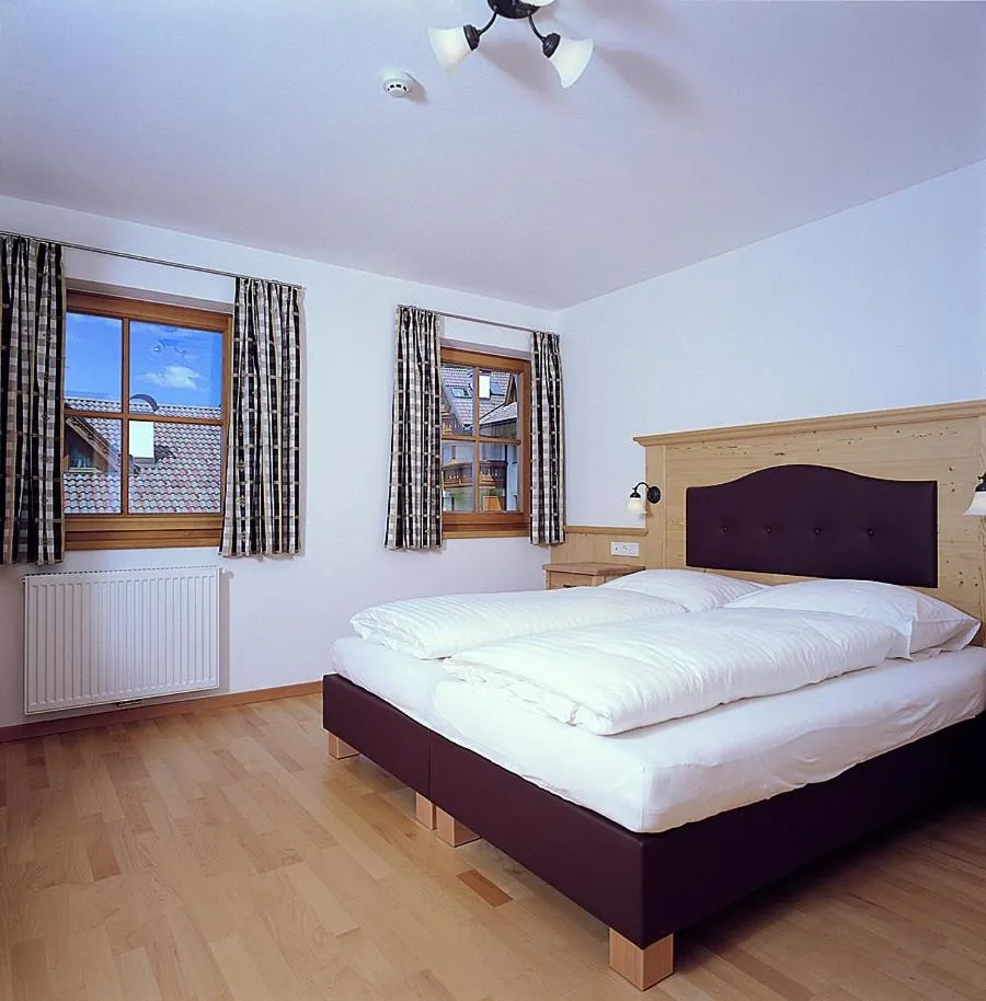 Photo of the whole room, Bed in Apartments Restaurant Rusctlea