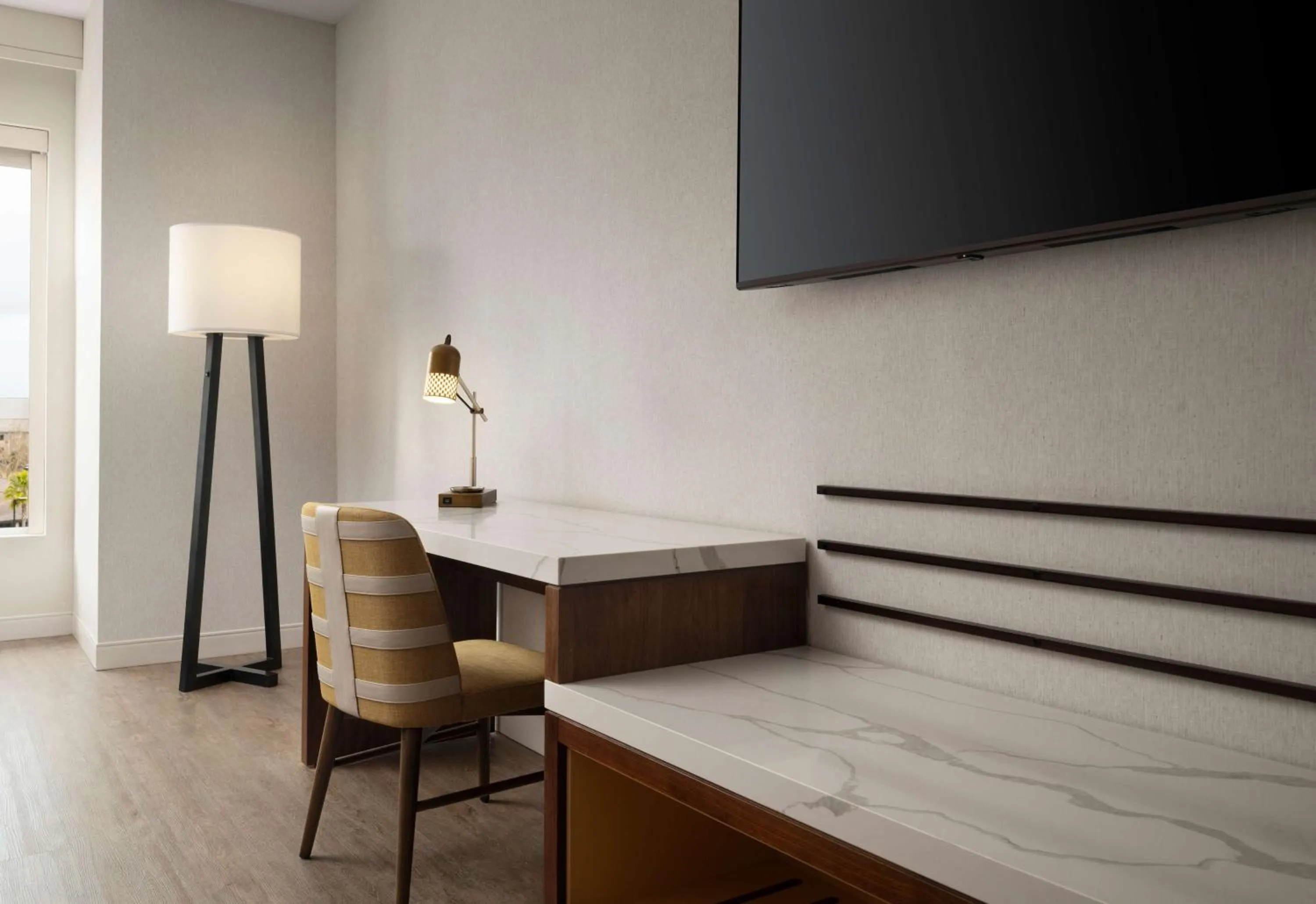 Bedroom, Bed in Cambria Hotel Sonoma Wine Country