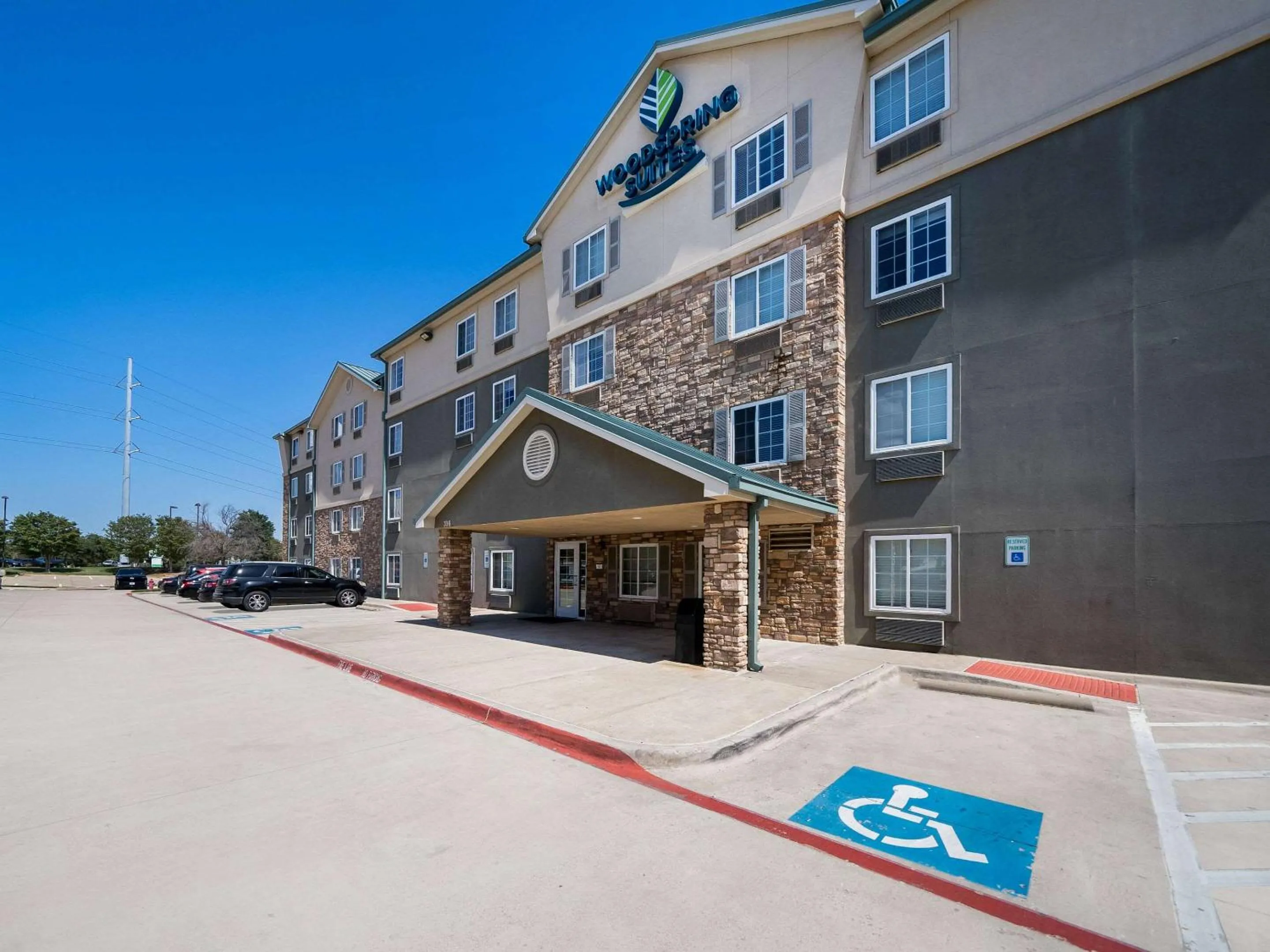 Property building in WoodSpring Suites Fort Worth Trophy Club
